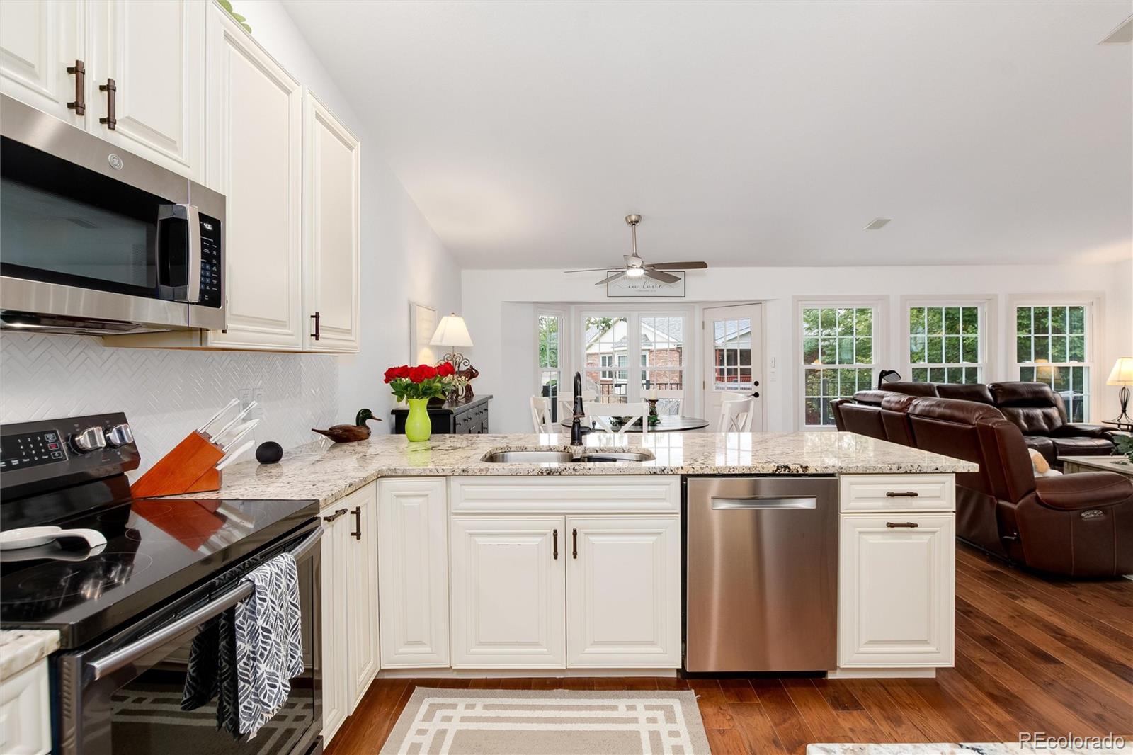 MLS Image #23 for 4945  greenwich lane,highlands ranch, Colorado