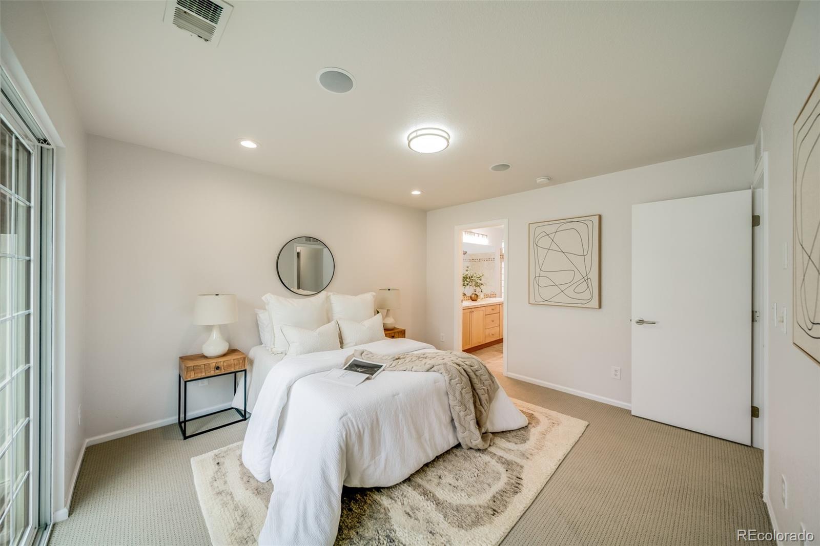MLS Image #15 for 18753 e 51st avenue,denver, Colorado