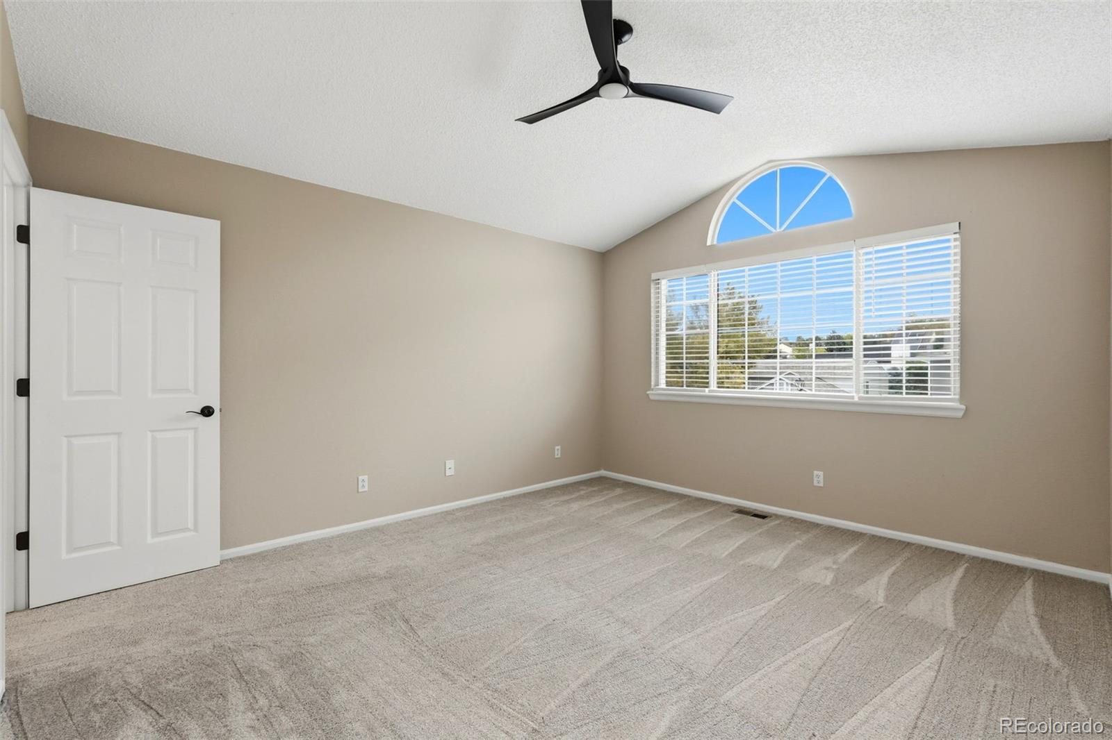 MLS Image #17 for 6164  laguna circle,highlands ranch, Colorado