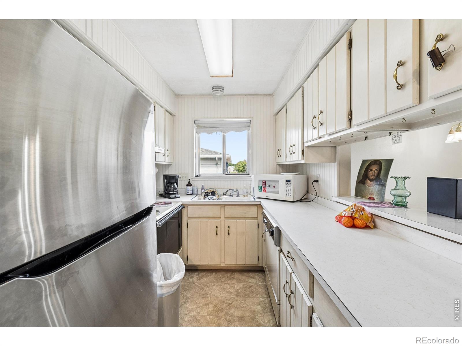 MLS Image #4 for 3351 s field street,lakewood, Colorado