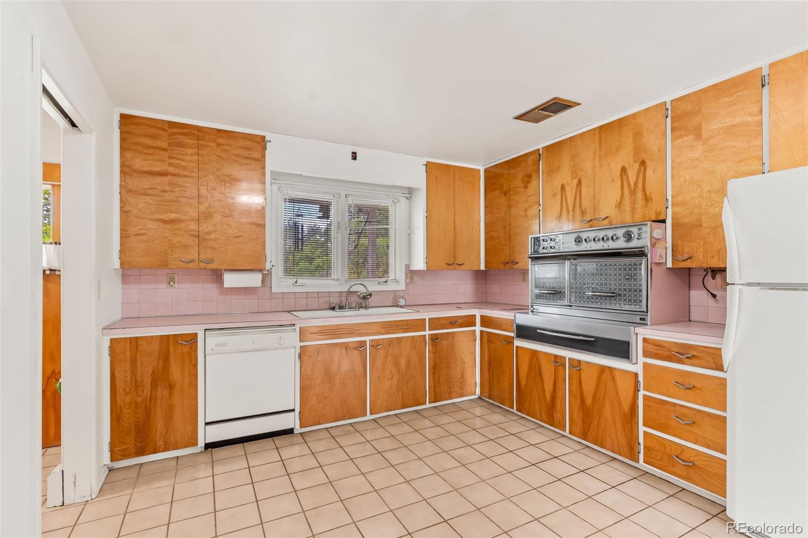 MLS Image #10 for 709  berkeley avenue,alamosa, Colorado