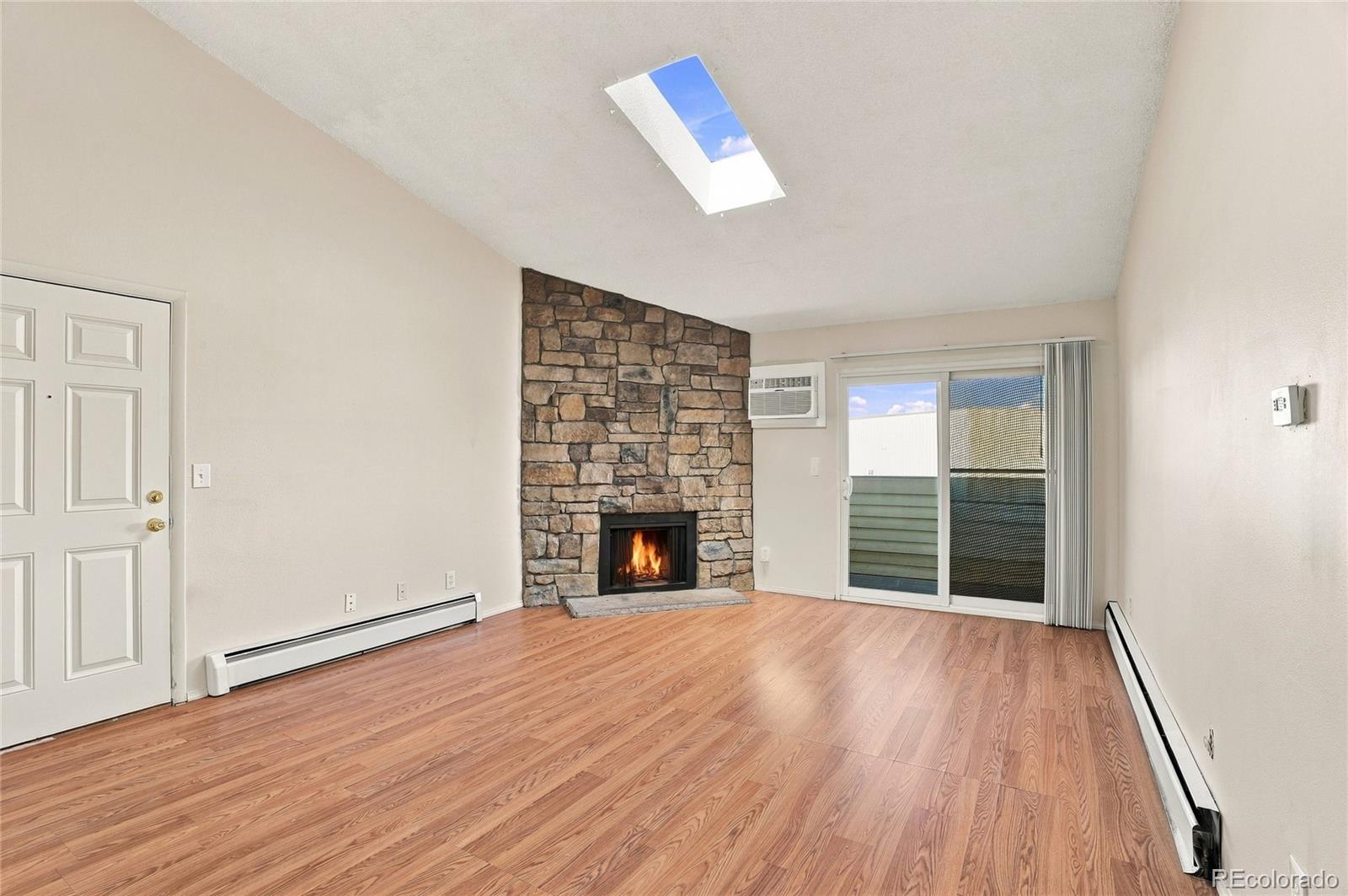 MLS Image #10 for 10150 e virginia avenue,denver, Colorado