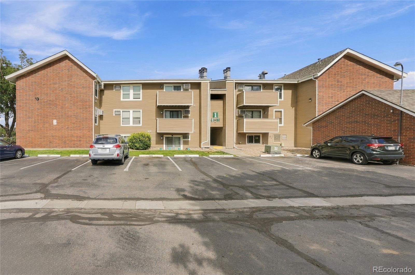 MLS Image #11 for 10150 e virginia avenue,denver, Colorado