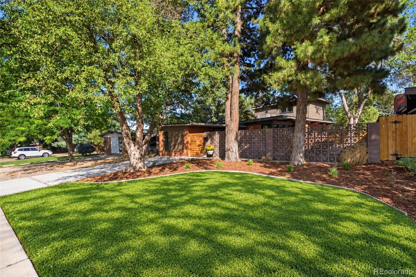 MLS Image #2 for 1210  ivy street,denver, Colorado