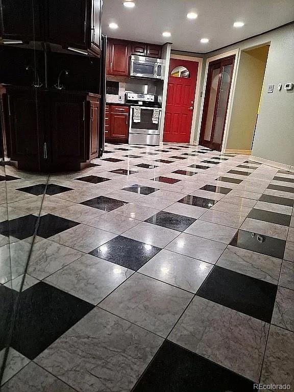 MLS Image #7 for 8822 e florida avenue g07,denver, Colorado