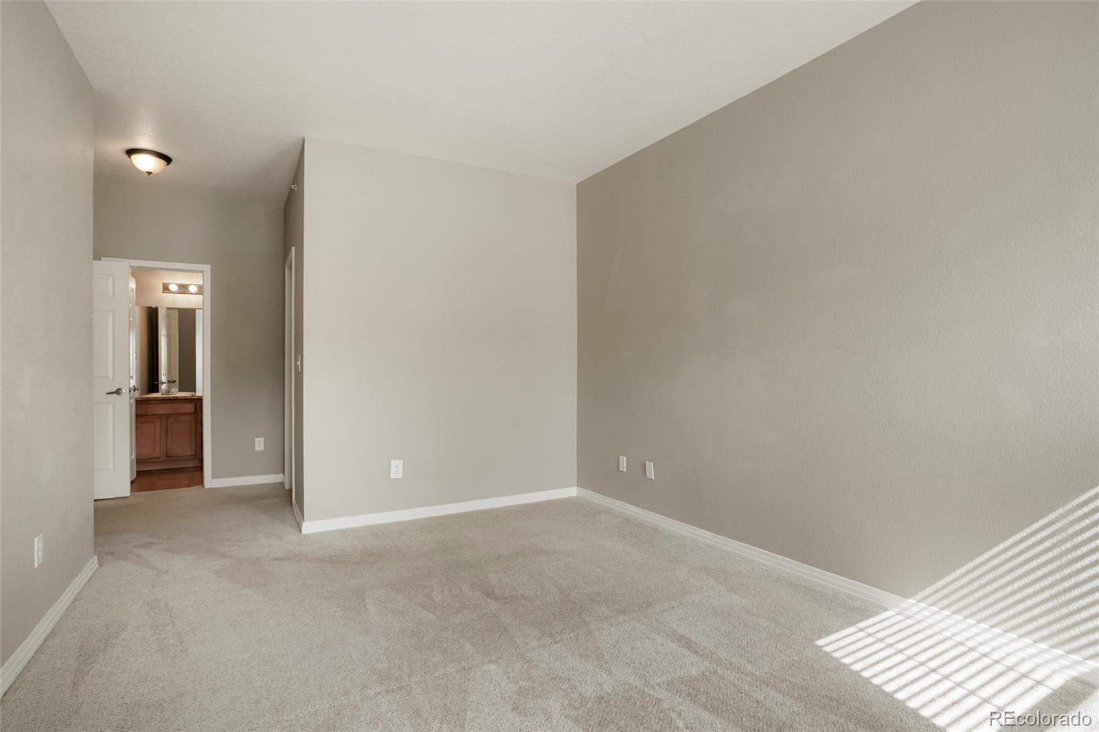 MLS Image #11 for 9479  ashbury circle 203,parker, Colorado