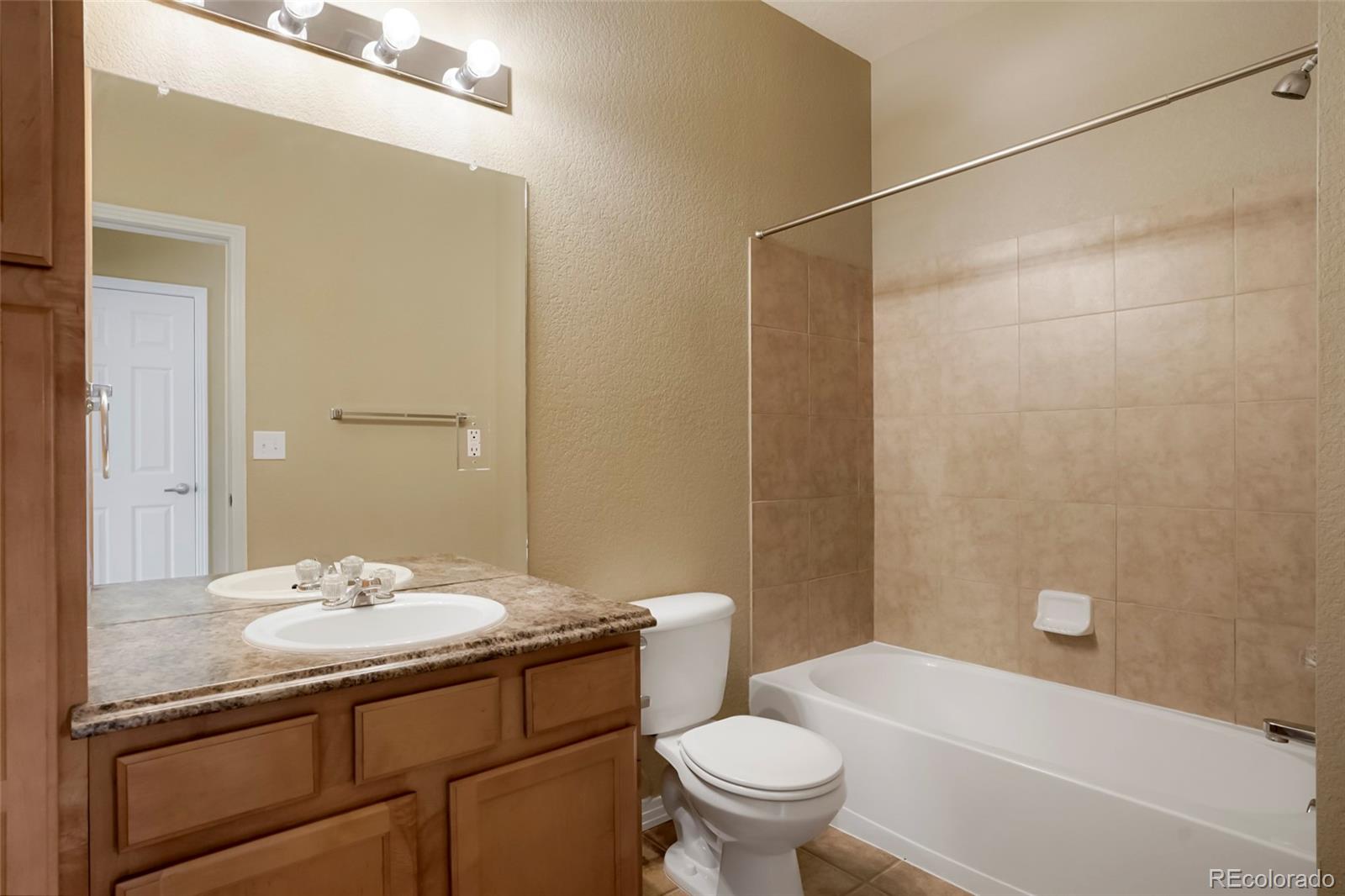 MLS Image #17 for 9479  ashbury circle 203,parker, Colorado