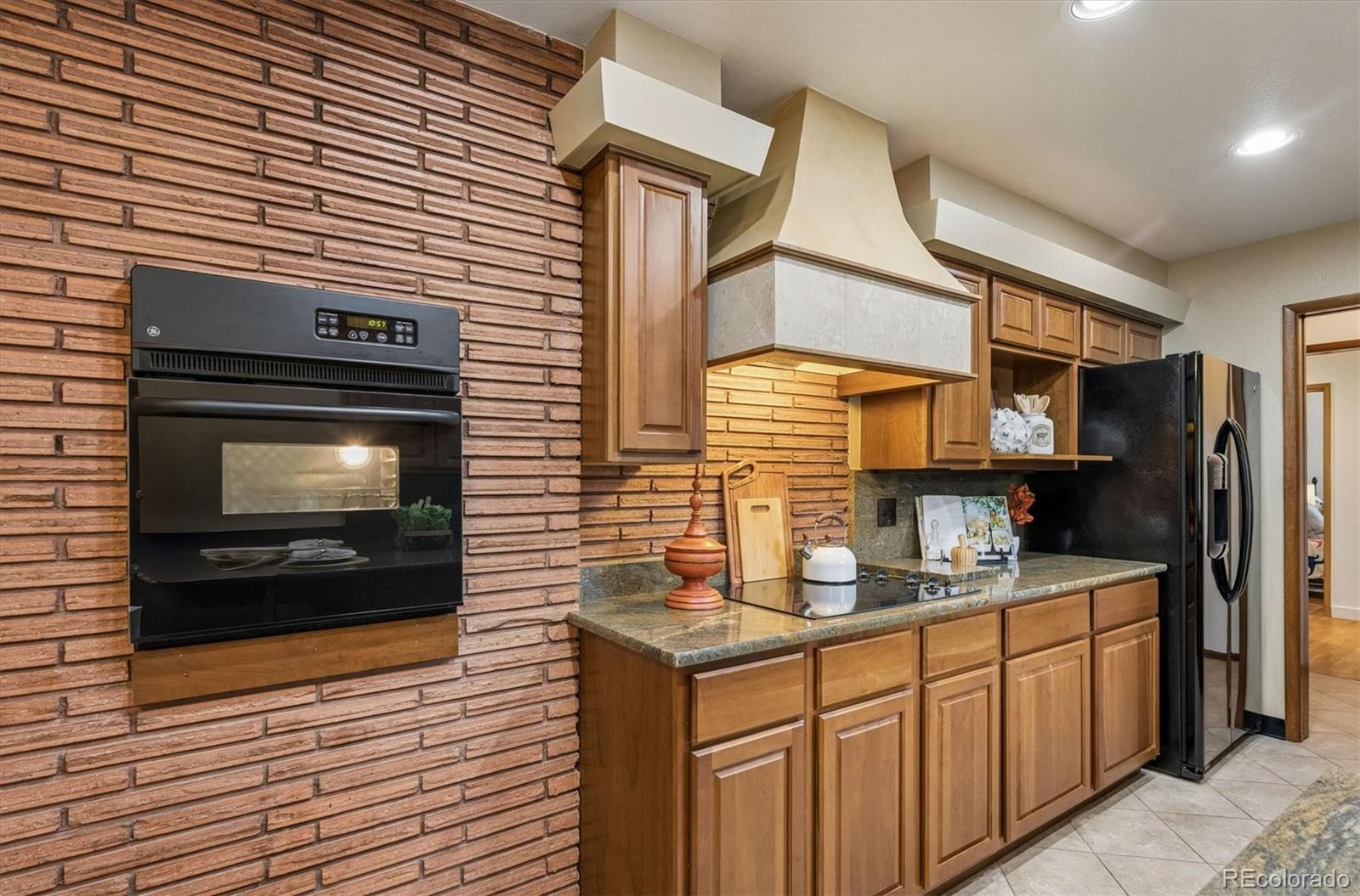 MLS Image #13 for 1860  willow lane,lakewood, Colorado
