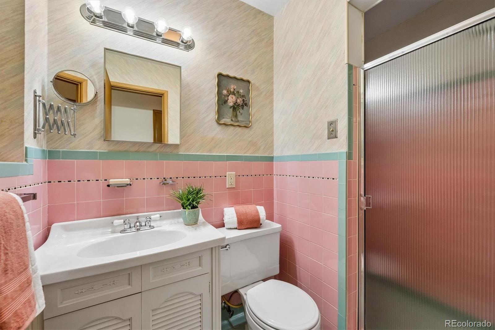 MLS Image #16 for 1860  willow lane,lakewood, Colorado