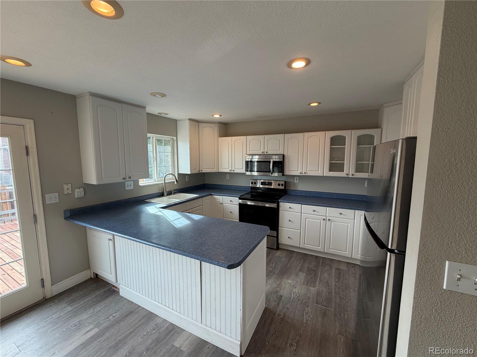 MLS Image #4 for 4674 s estes street,denver, Colorado