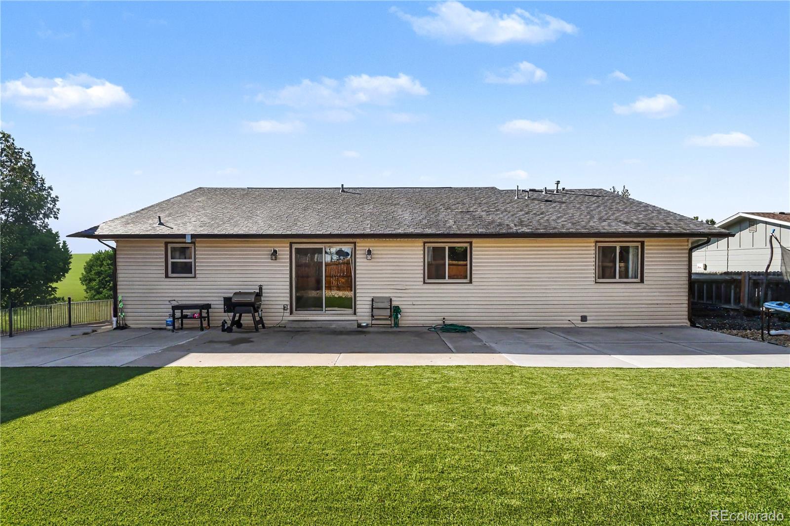 MLS Image #18 for 1066  pinyon drive,windsor, Colorado