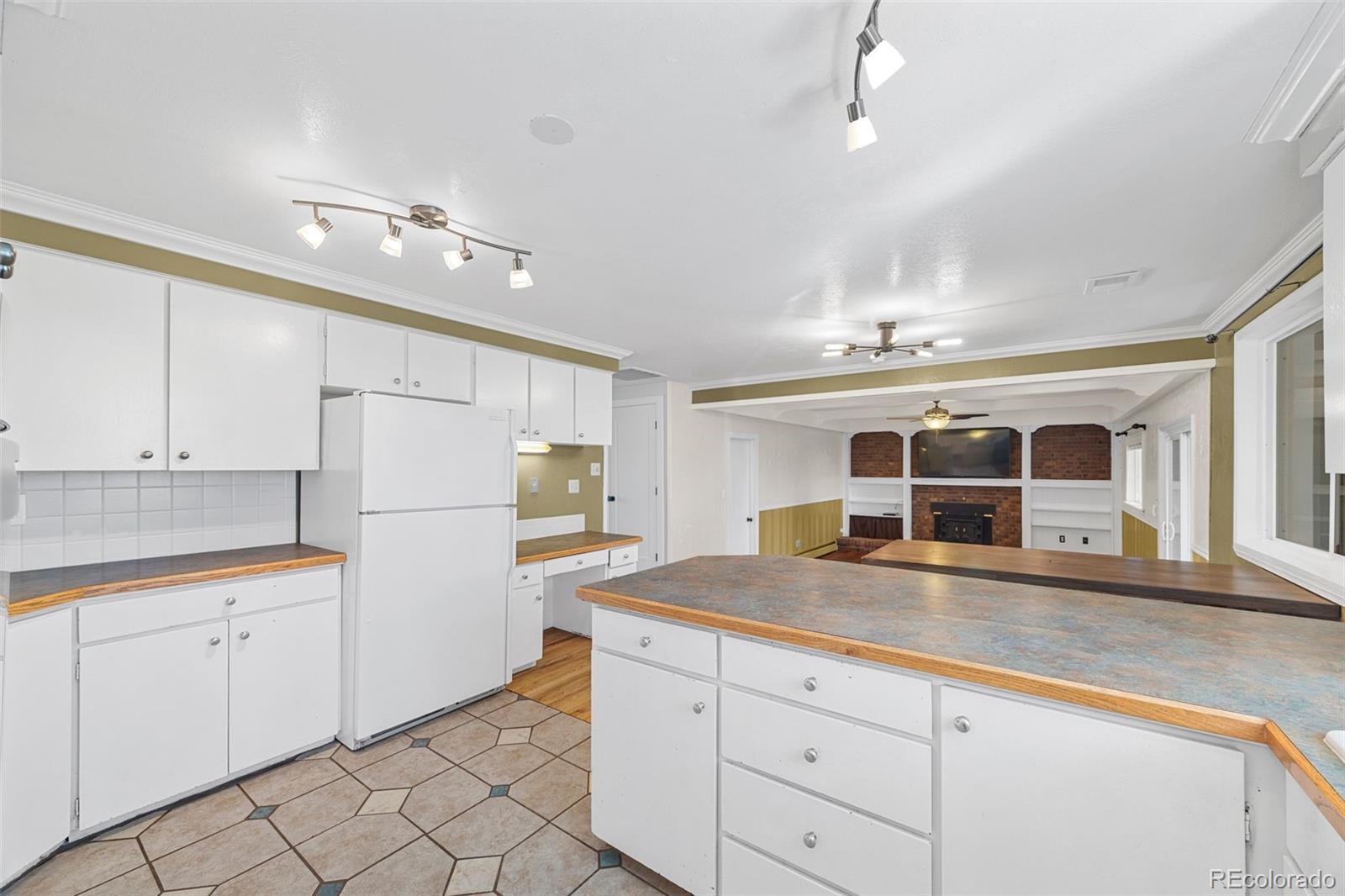 MLS Image #8 for 99  baylor drive,longmont, Colorado