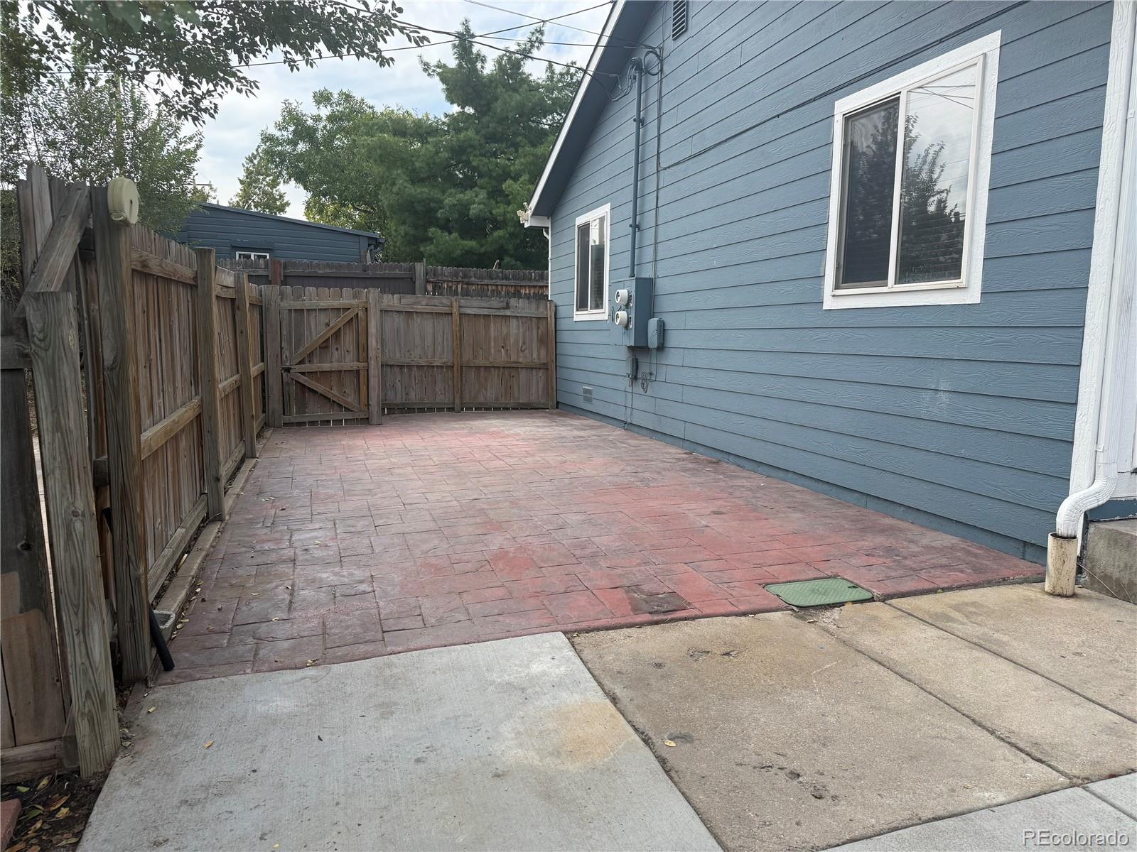 MLS Image #18 for 246 s irving street,denver, Colorado