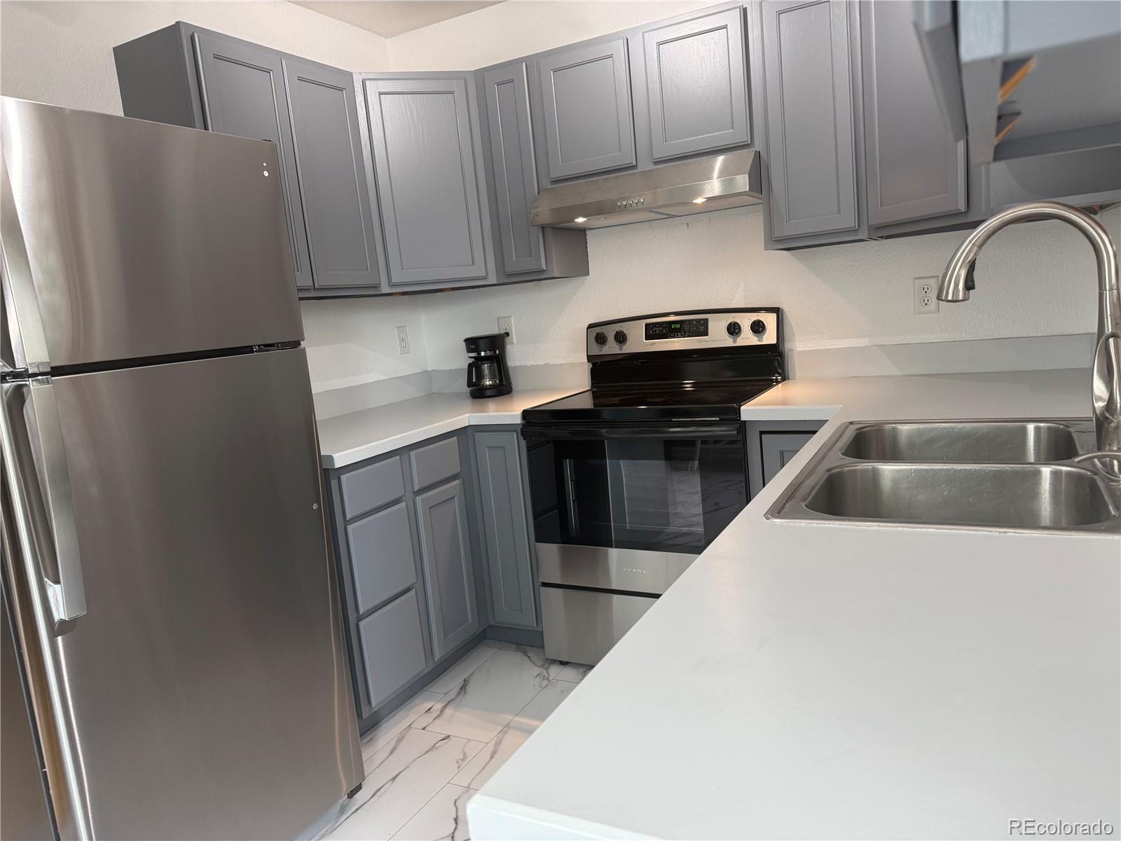 MLS Image #8 for 246 s irving street,denver, Colorado