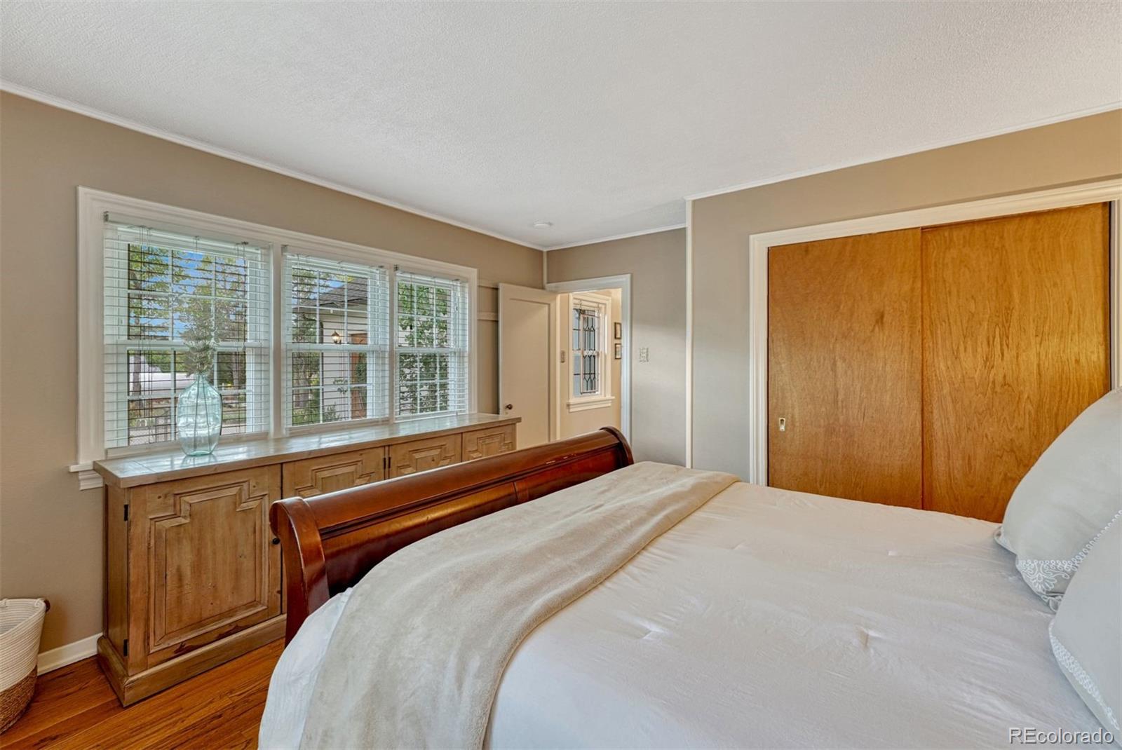 MLS Image #22 for 1900 e san rafael street,colorado springs, Colorado
