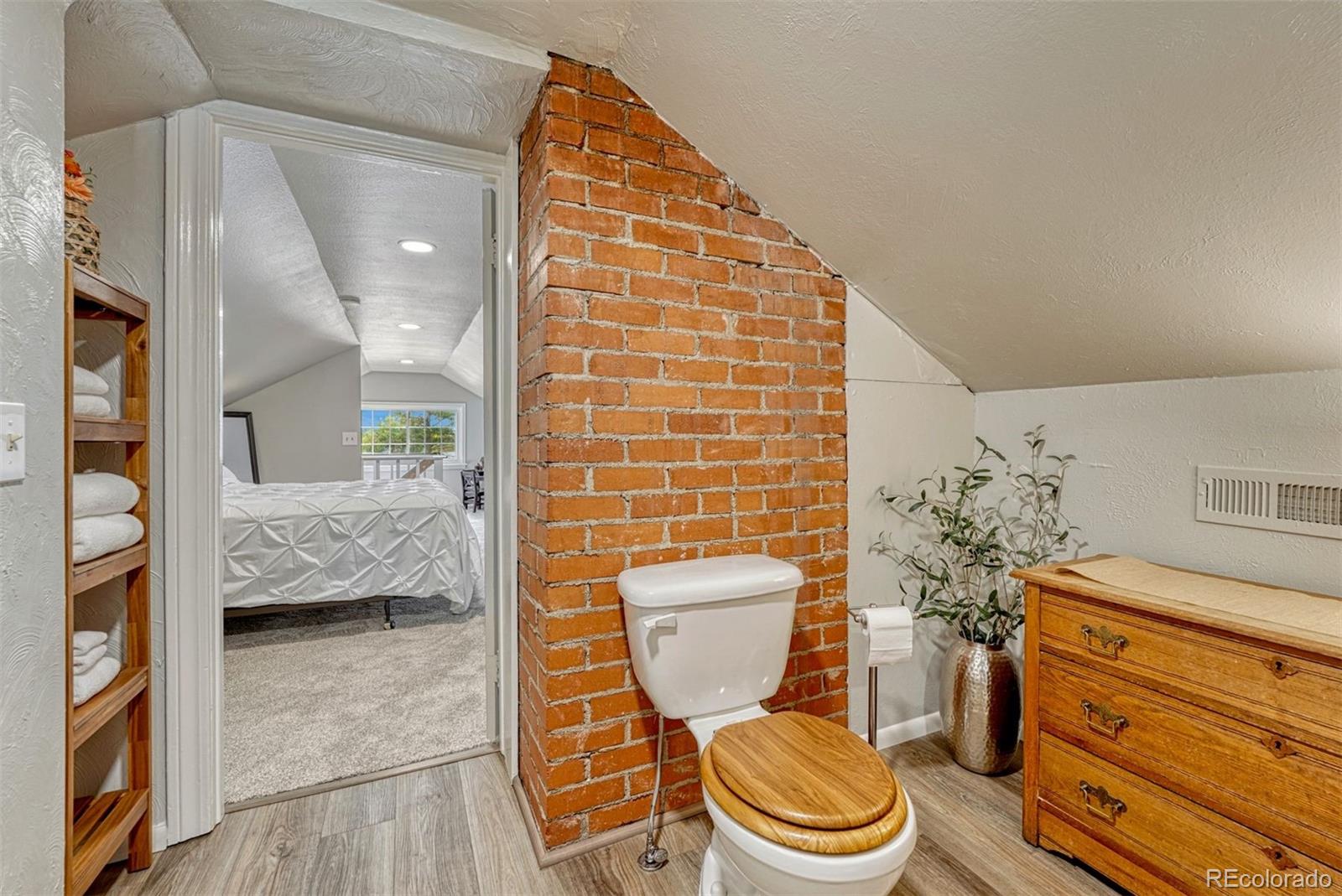 MLS Image #31 for 1900 e san rafael street,colorado springs, Colorado