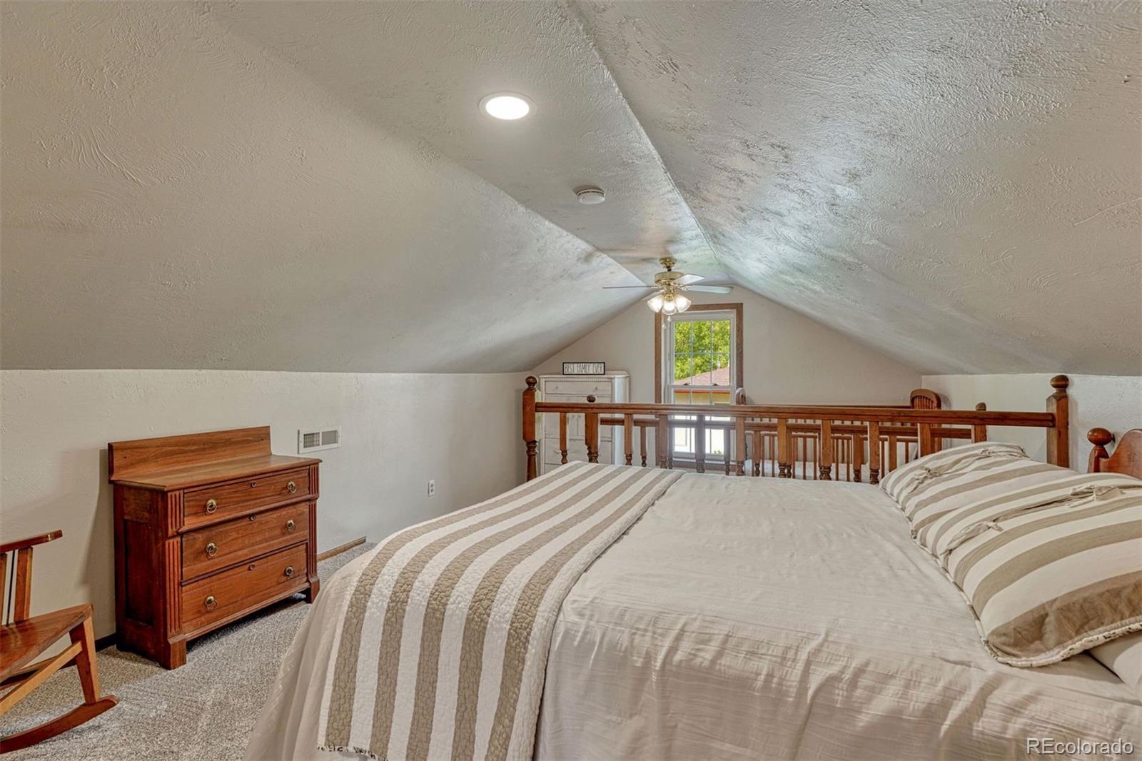 MLS Image #32 for 1900 e san rafael street,colorado springs, Colorado