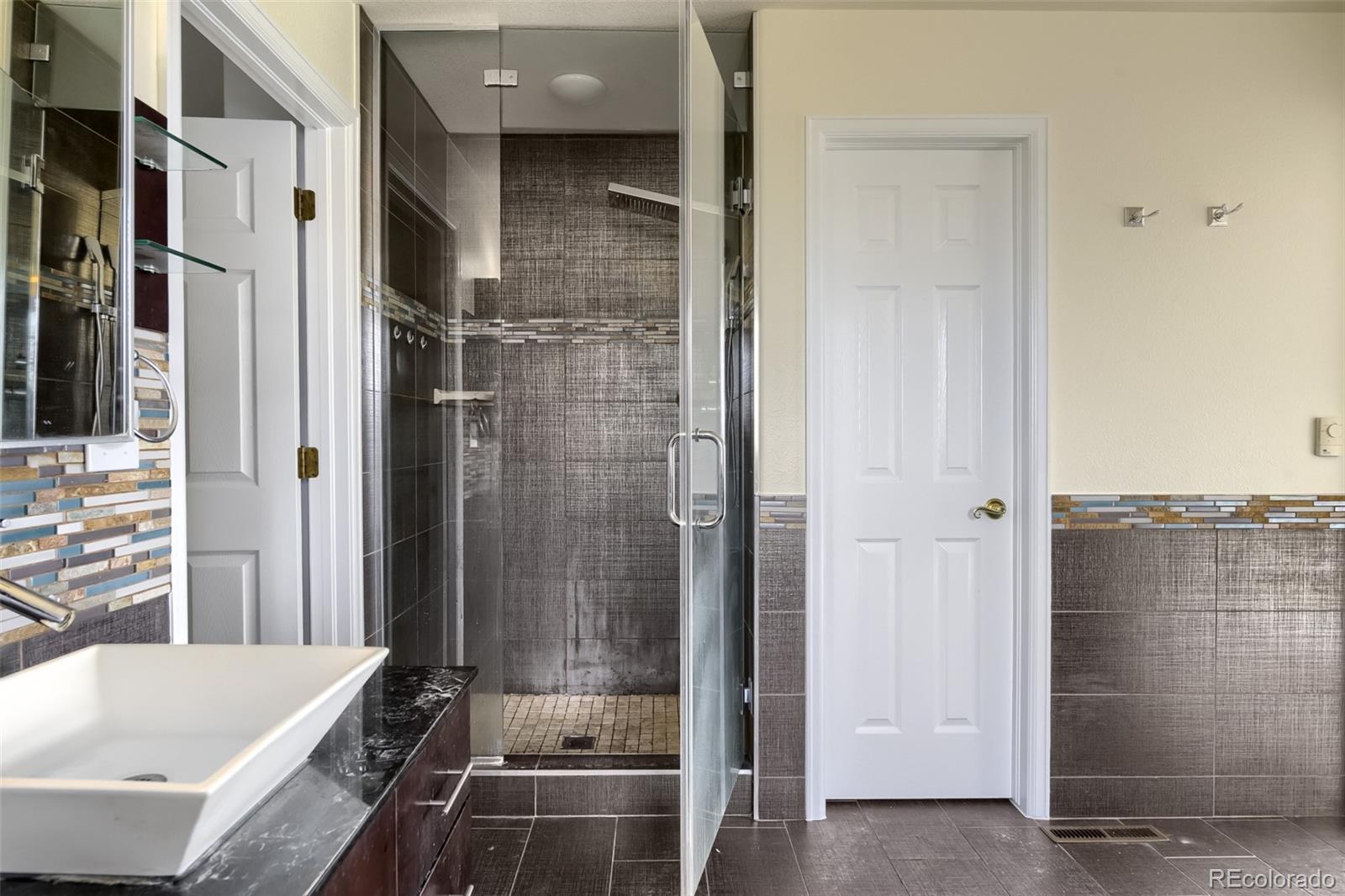 MLS Image #16 for 5704 s genoa court,aurora, Colorado