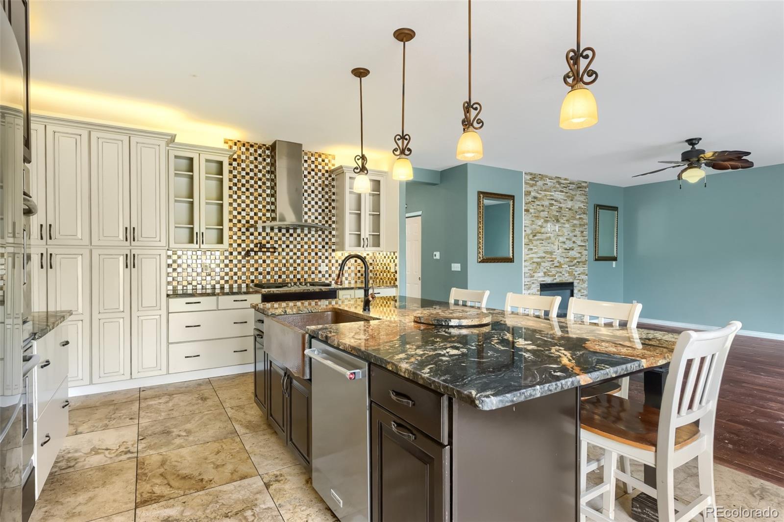 MLS Image #7 for 5704 s genoa court,aurora, Colorado