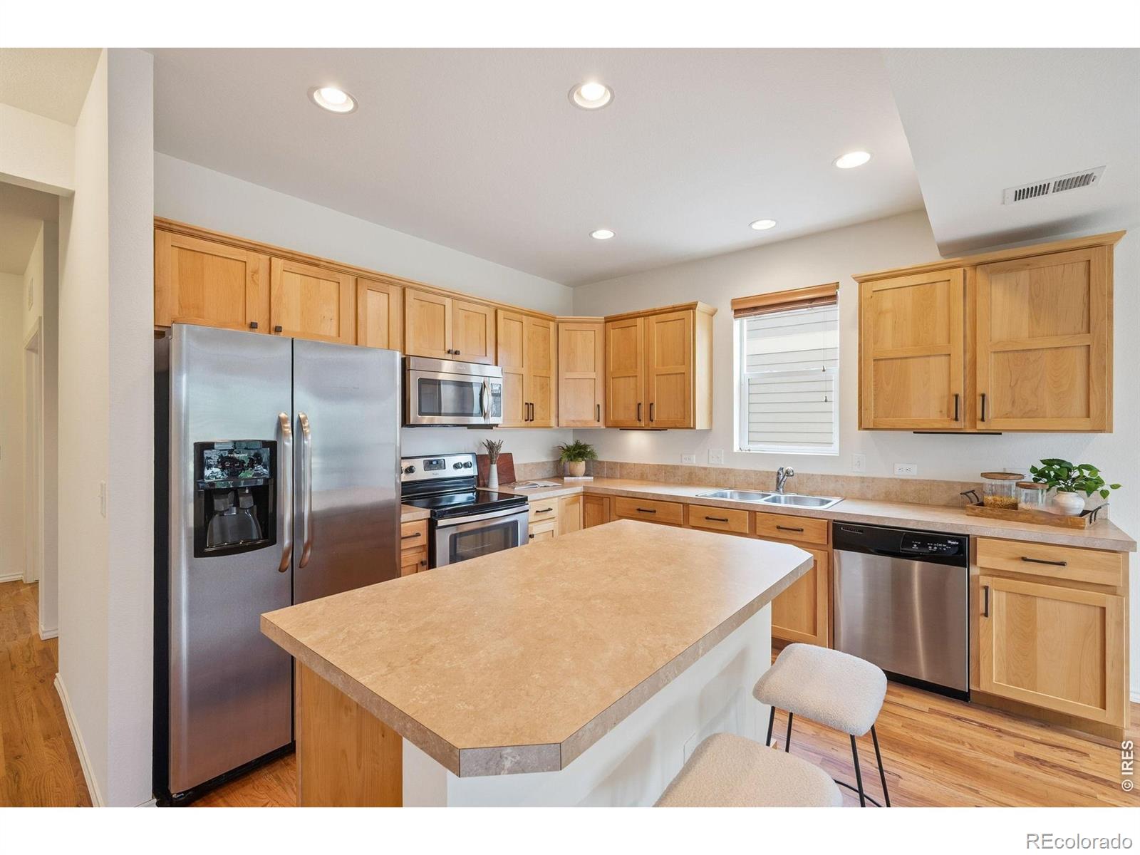MLS Image #10 for 515  walhalla court,fort collins, Colorado