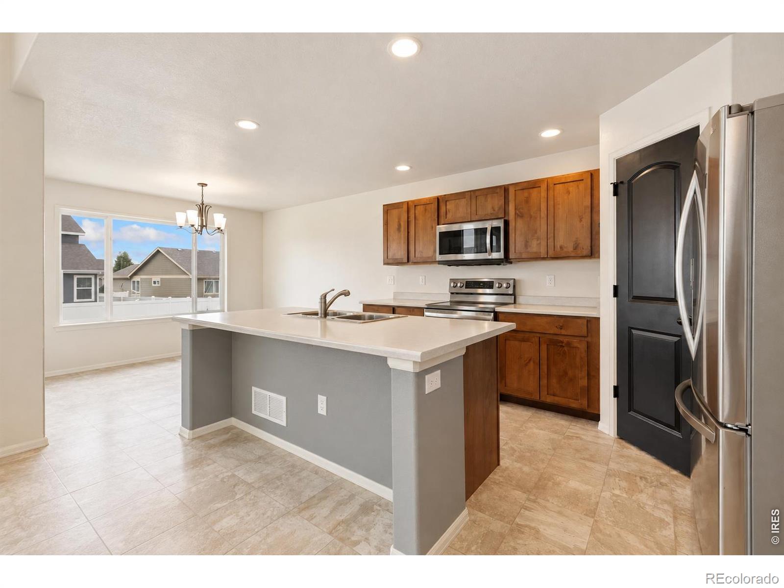 MLS Image #7 for 1802  104th avenue,greeley, Colorado