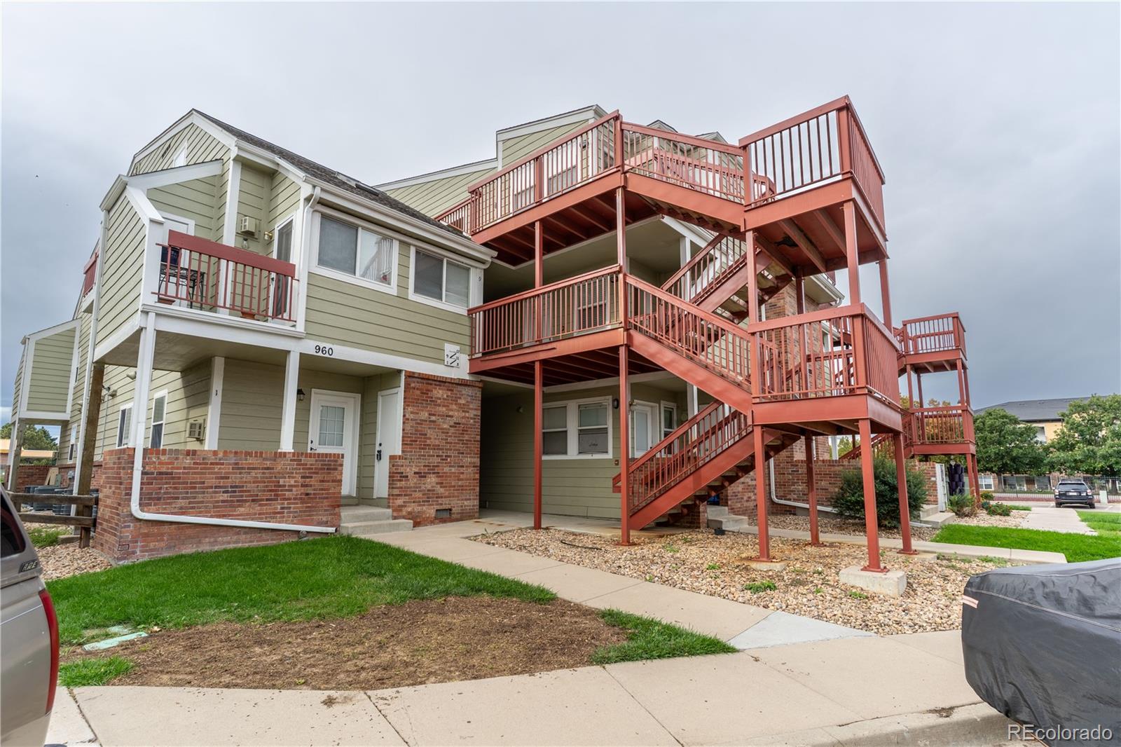 MLS Image #12 for 960 s dawson way,aurora, Colorado