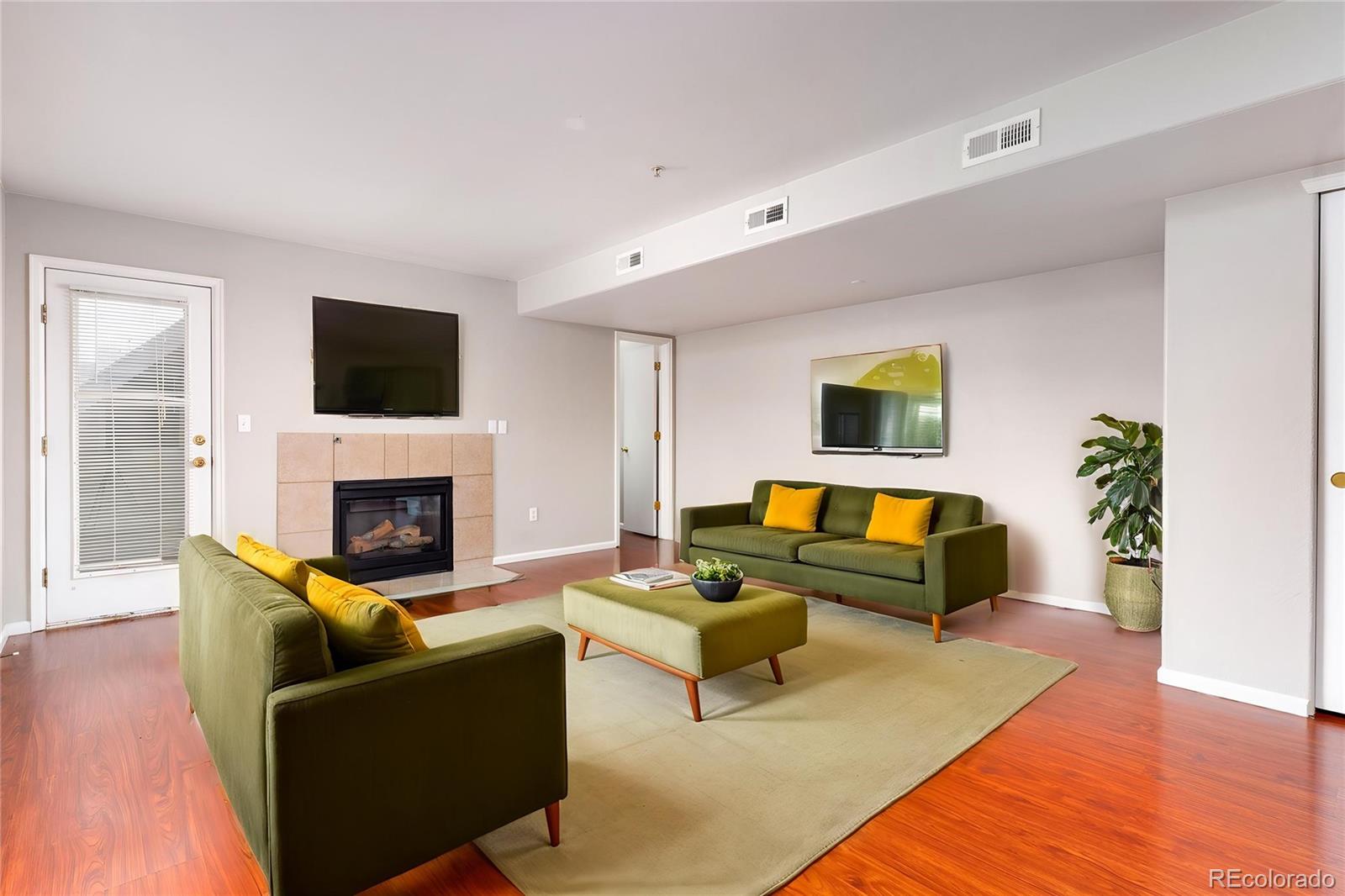MLS Image #3 for 960 s dawson way,aurora, Colorado