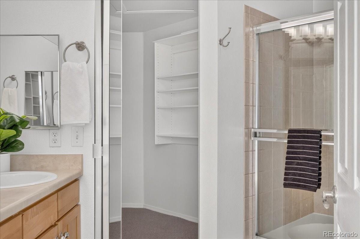 MLS Image #16 for 8707 e dry creek road 1823,centennial, Colorado