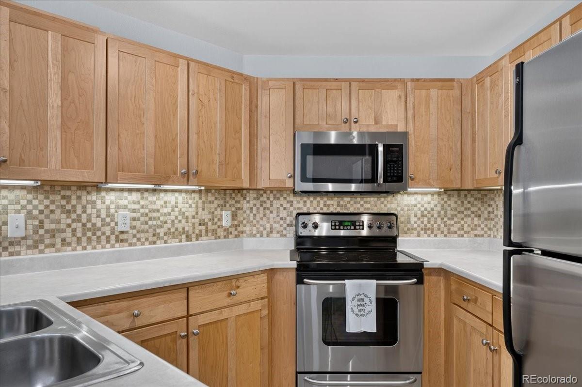 MLS Image #7 for 8707 e dry creek road 1823,centennial, Colorado