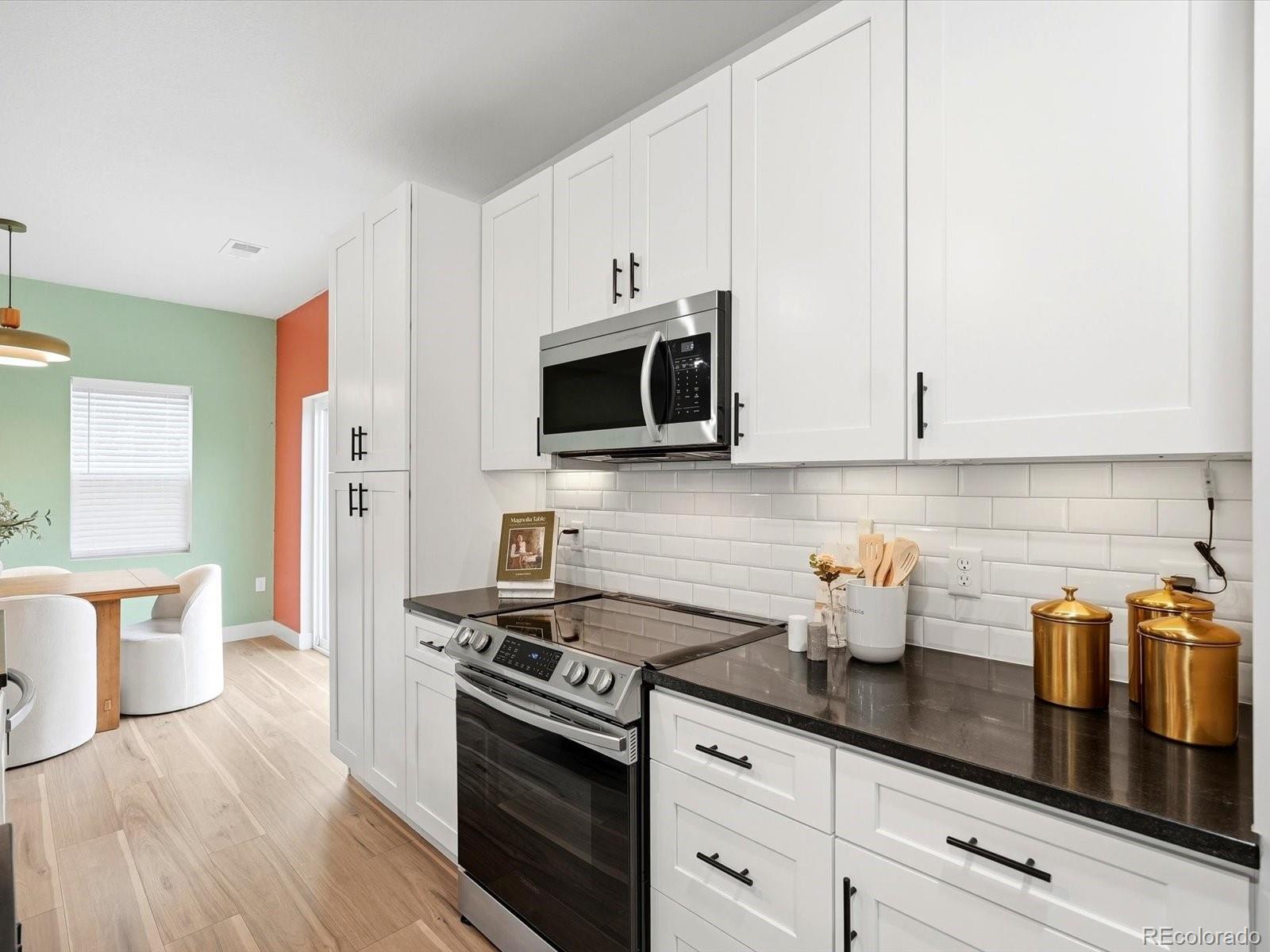 MLS Image #16 for 550 s raleigh street,denver, Colorado