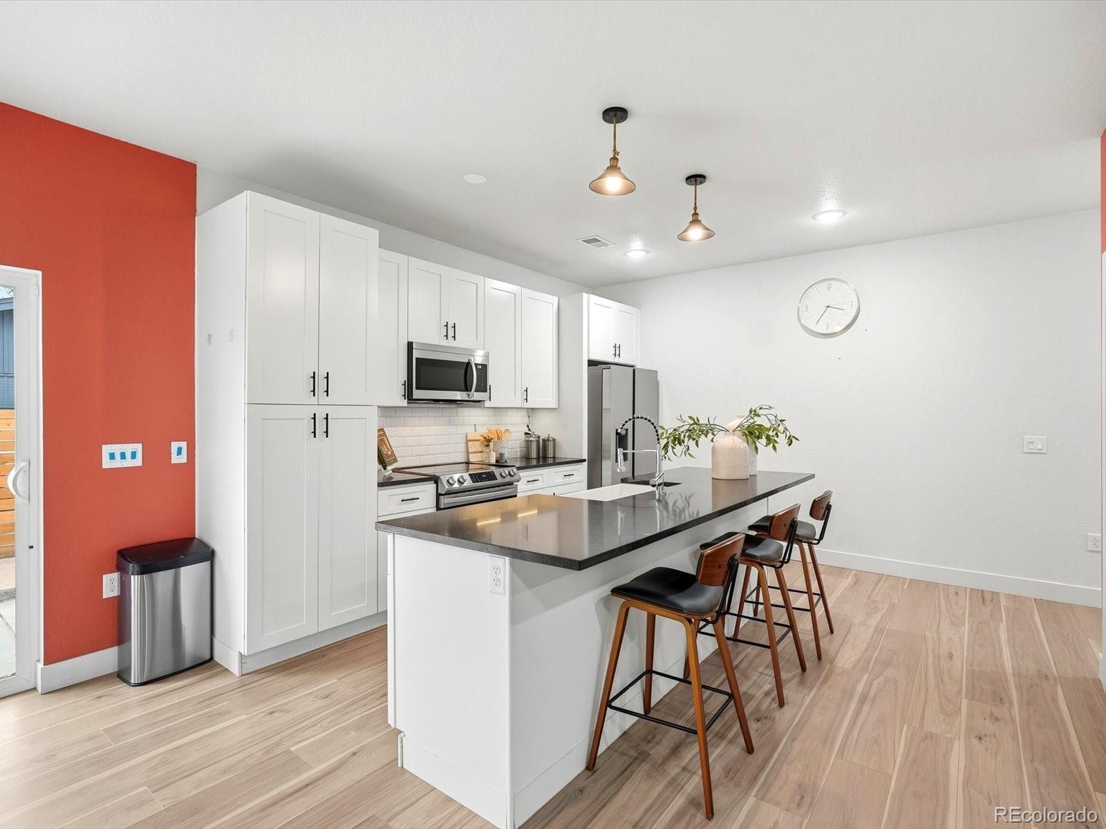 MLS Image #19 for 550 s raleigh street,denver, Colorado