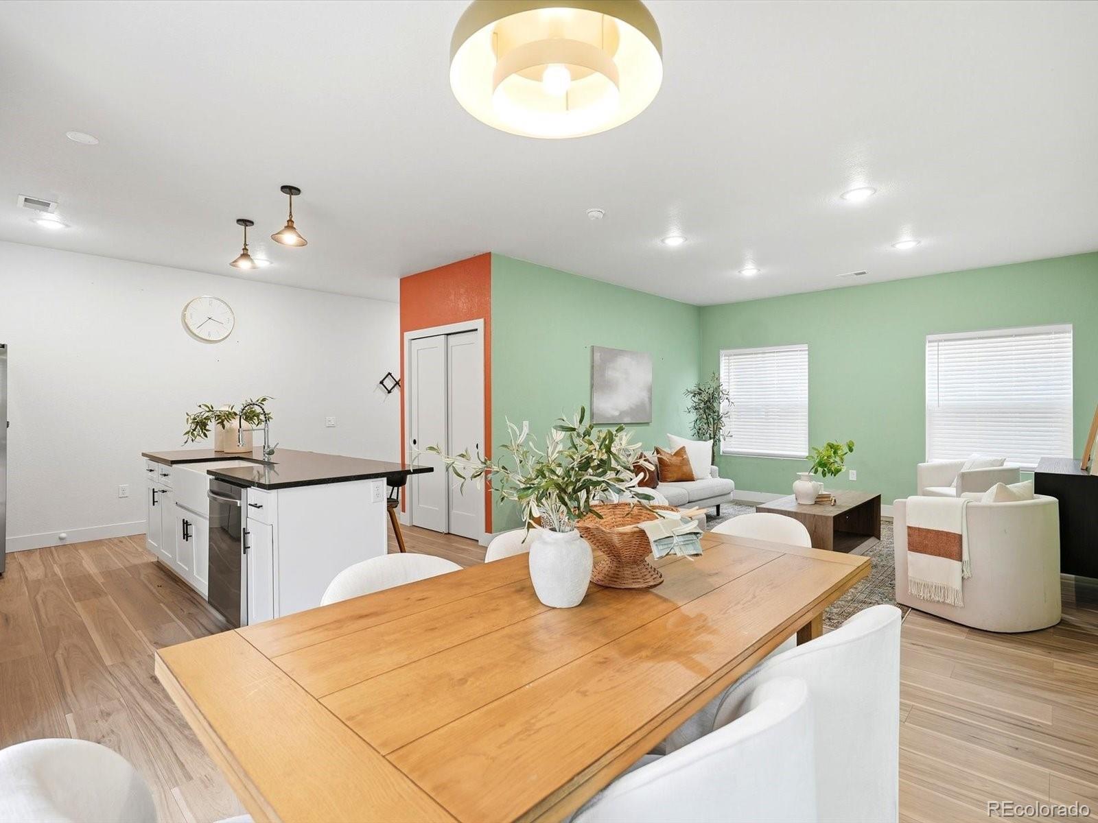 MLS Image #26 for 550 s raleigh street,denver, Colorado