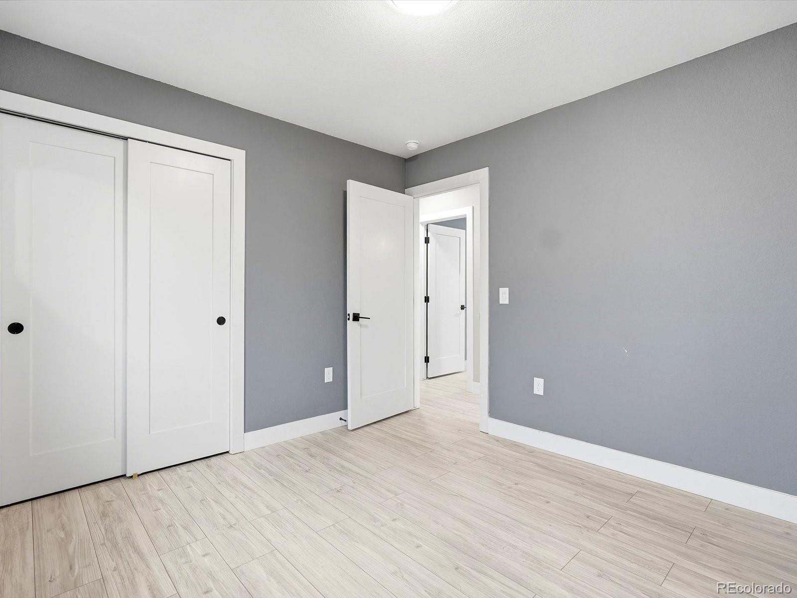 MLS Image #36 for 550 s raleigh street,denver, Colorado