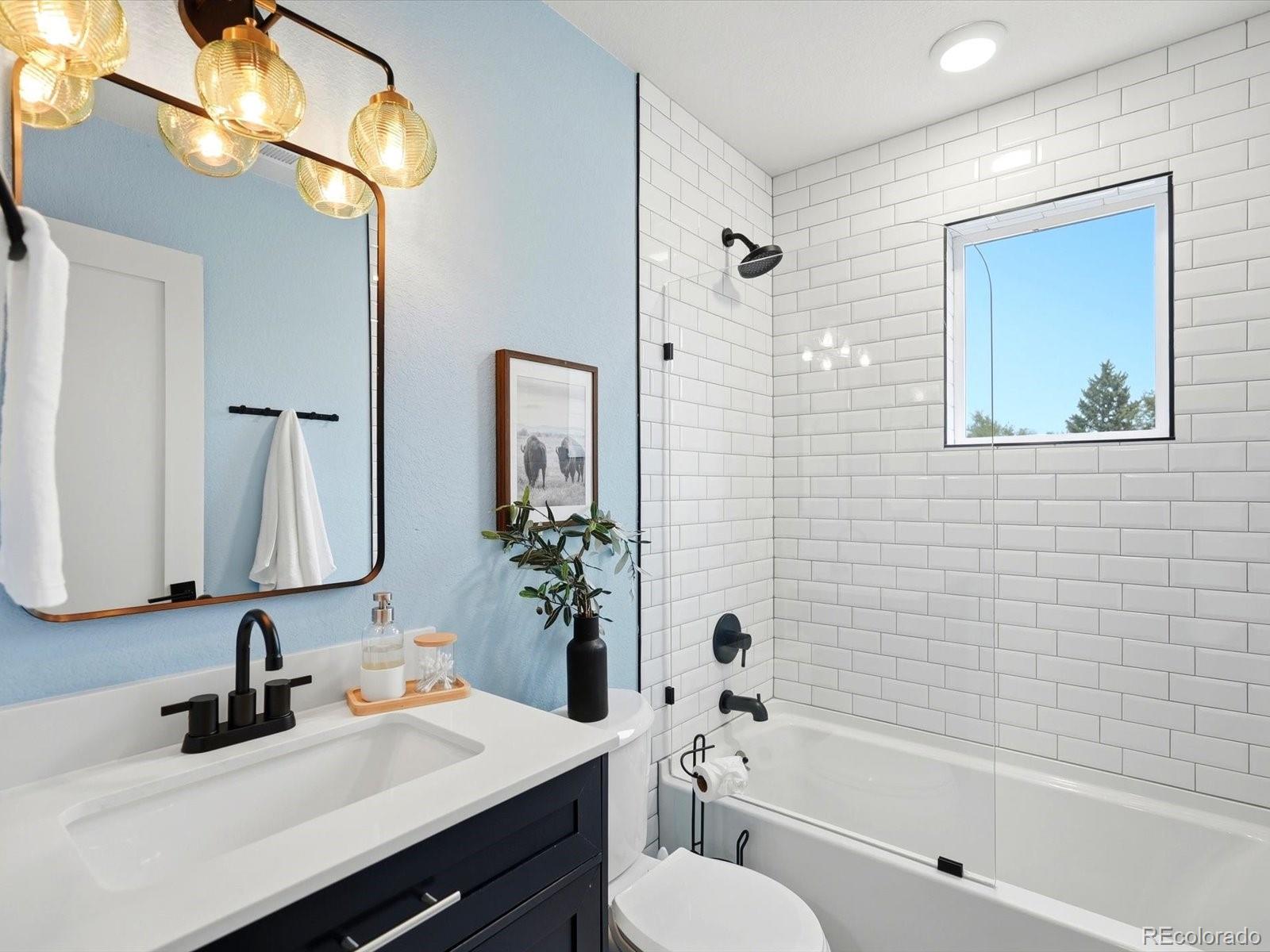 MLS Image #37 for 550 s raleigh street,denver, Colorado