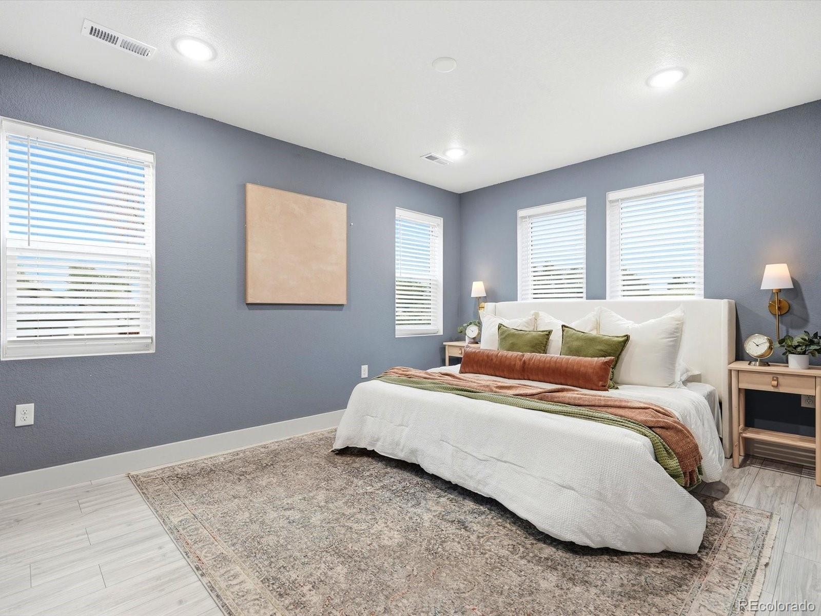 MLS Image #38 for 550 s raleigh street,denver, Colorado