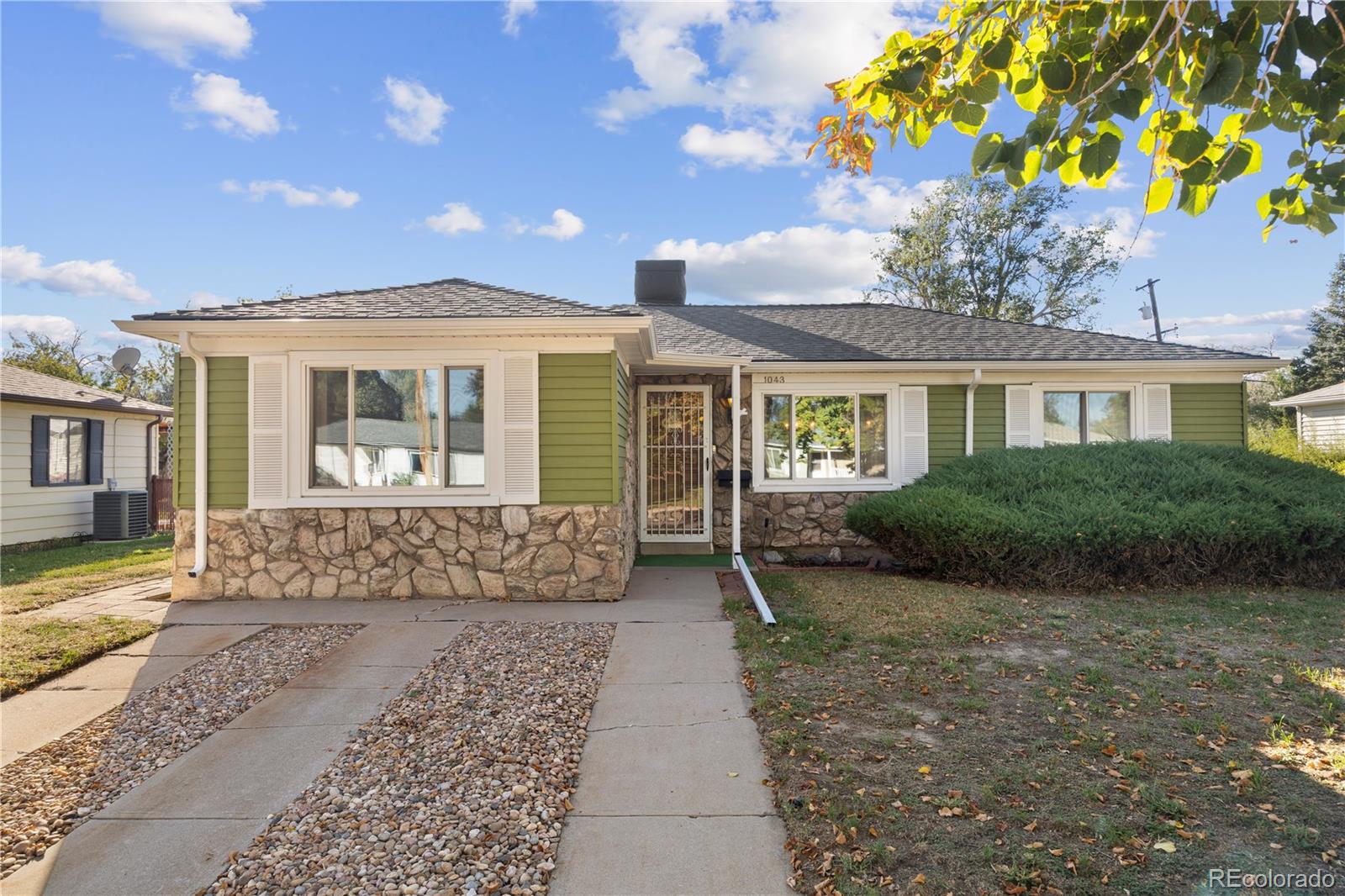 MLS Image #0 for 1043  geneva street,aurora, Colorado