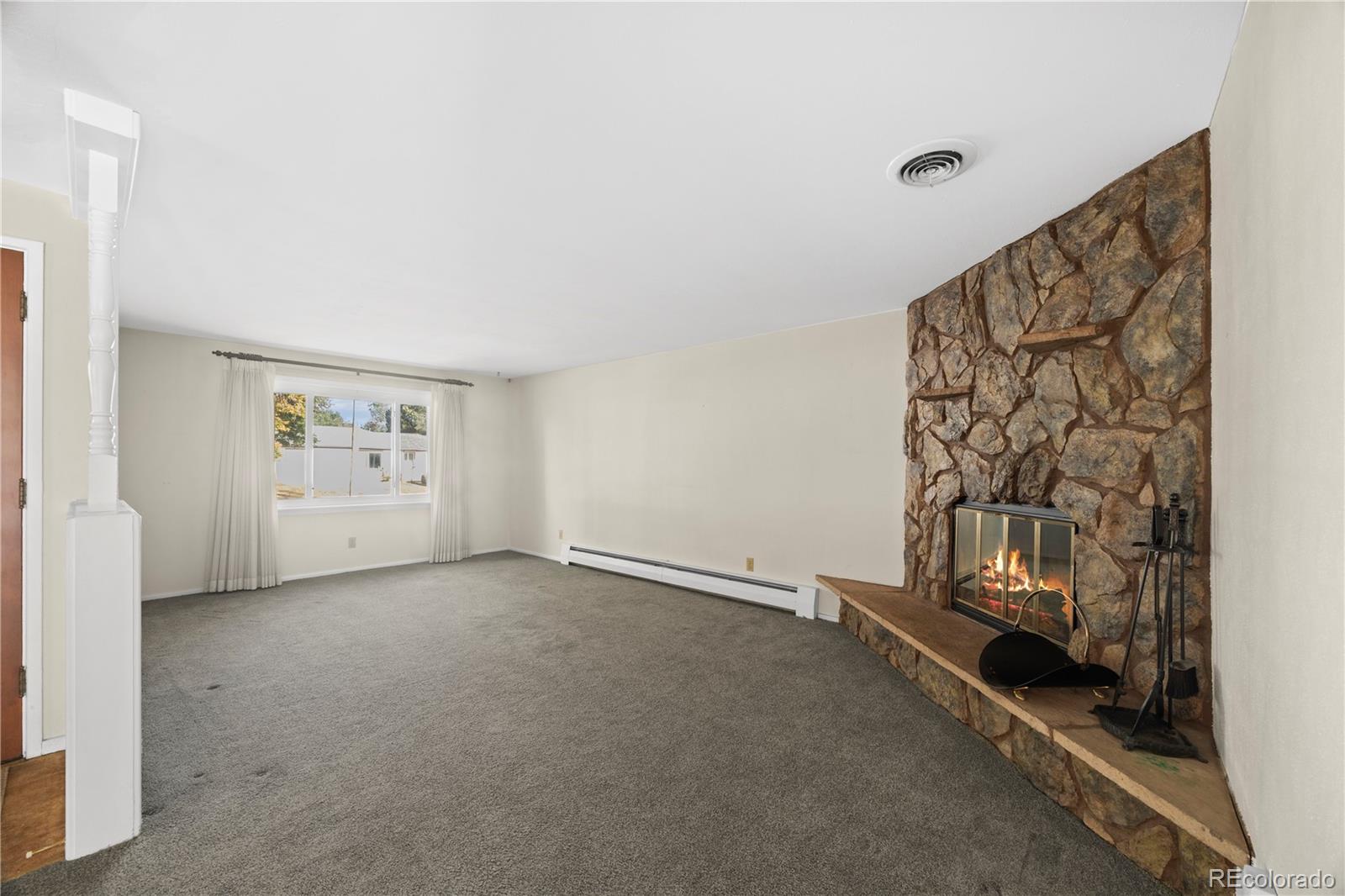 MLS Image #5 for 1043  geneva street,aurora, Colorado