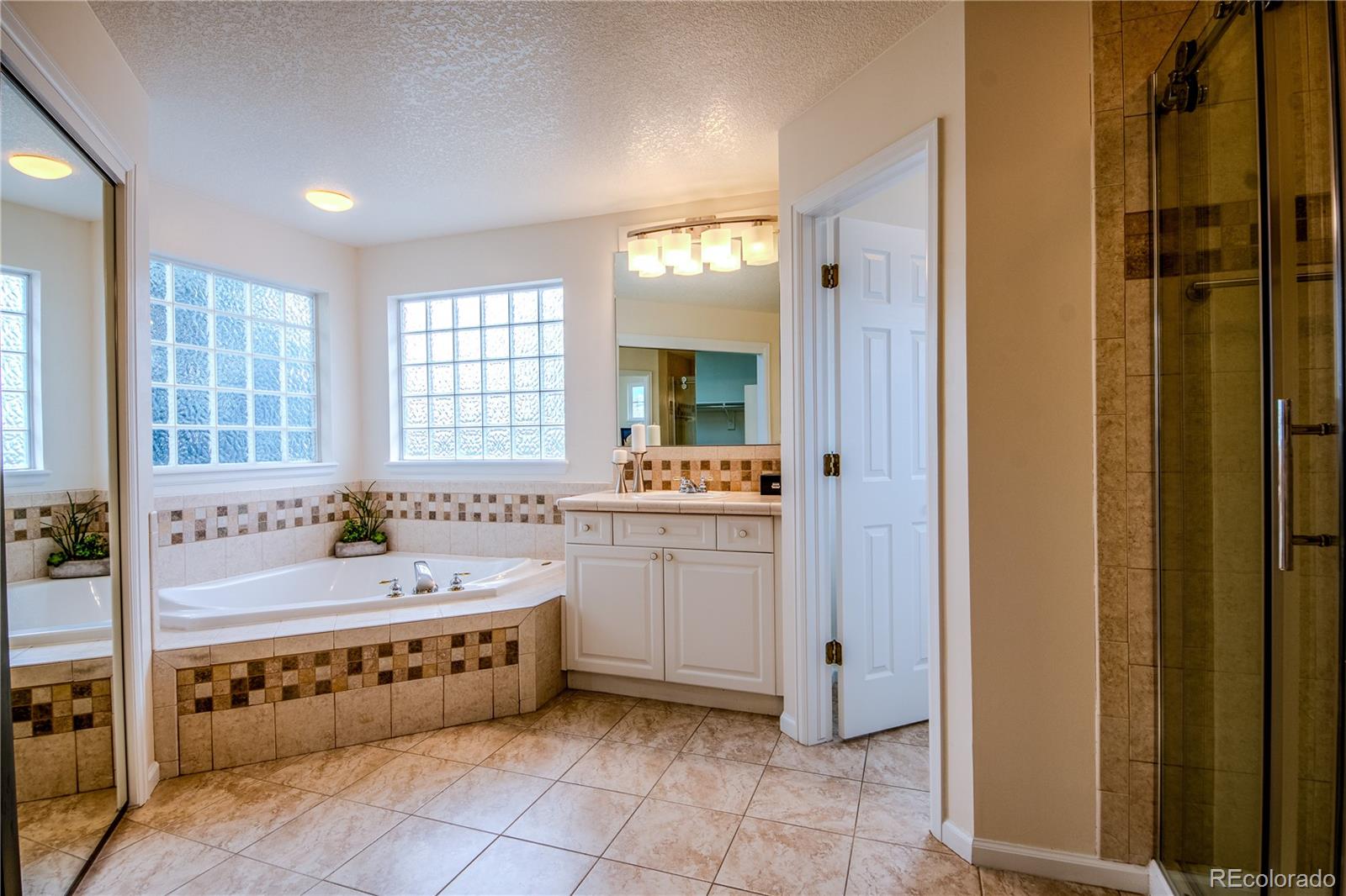 MLS Image #16 for 503 n snowmass circle,superior, Colorado