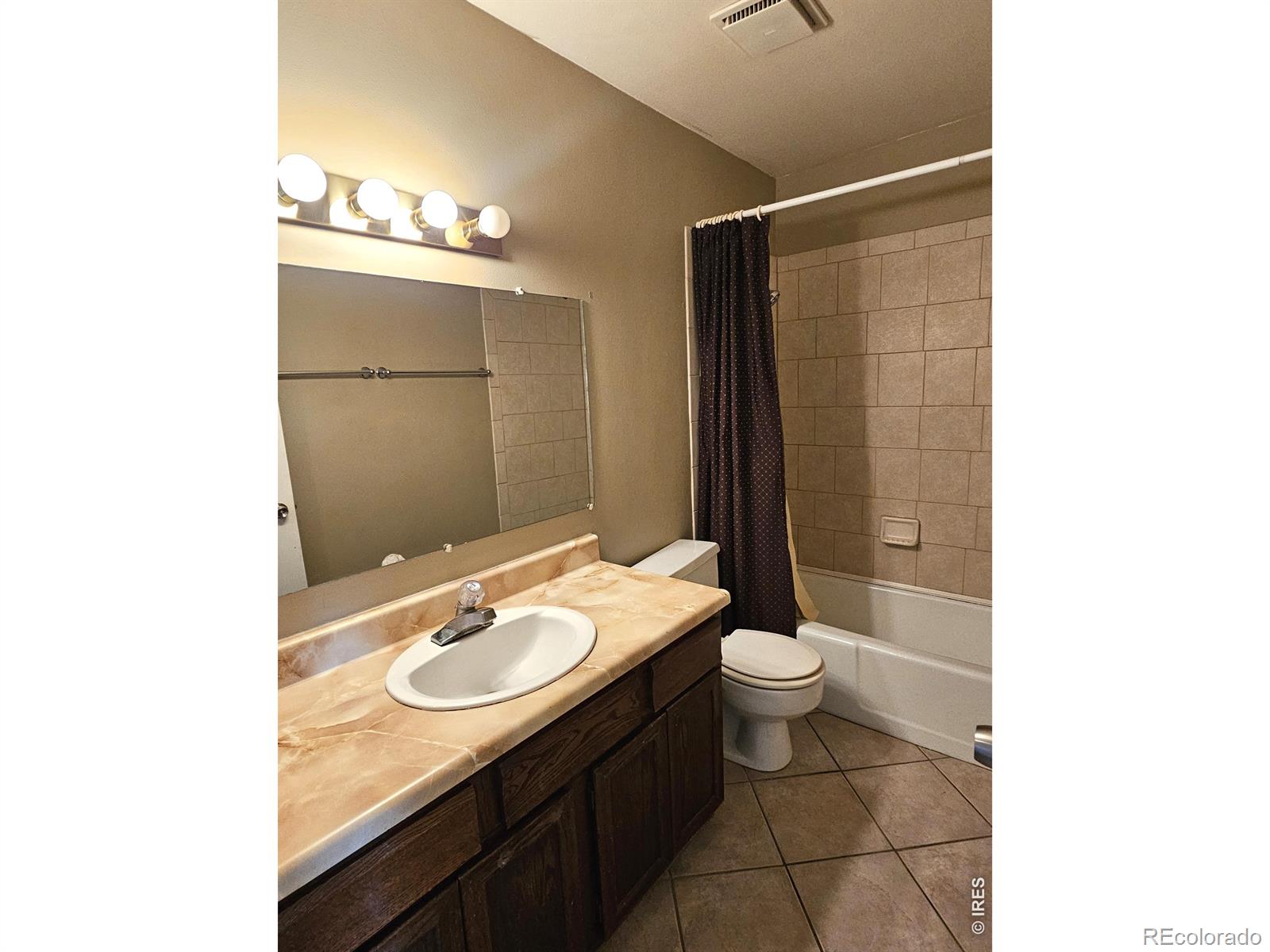 MLS Image #7 for 821  park street,sterling, Colorado