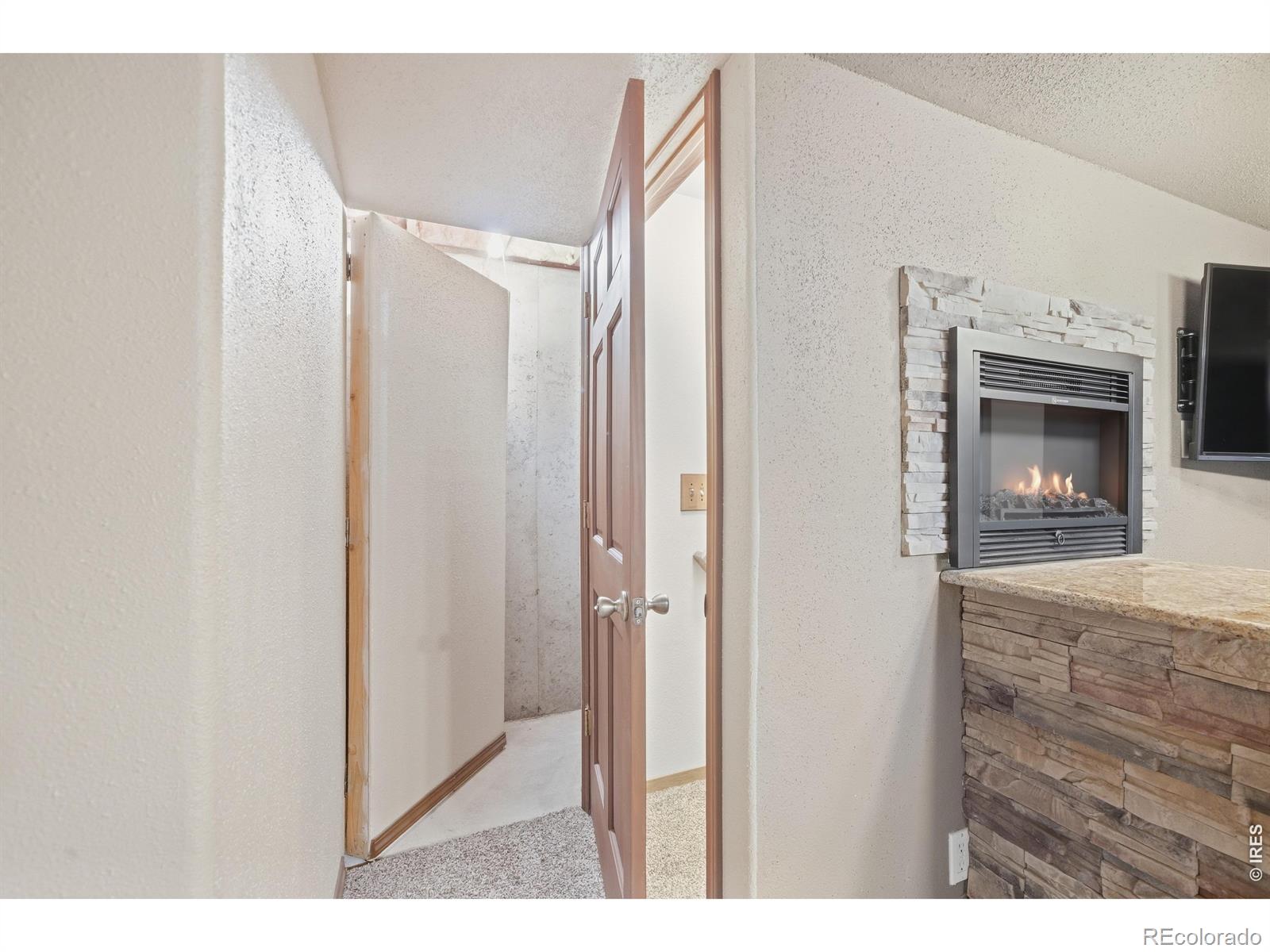 MLS Image #30 for 2488  anemonie court,loveland, Colorado