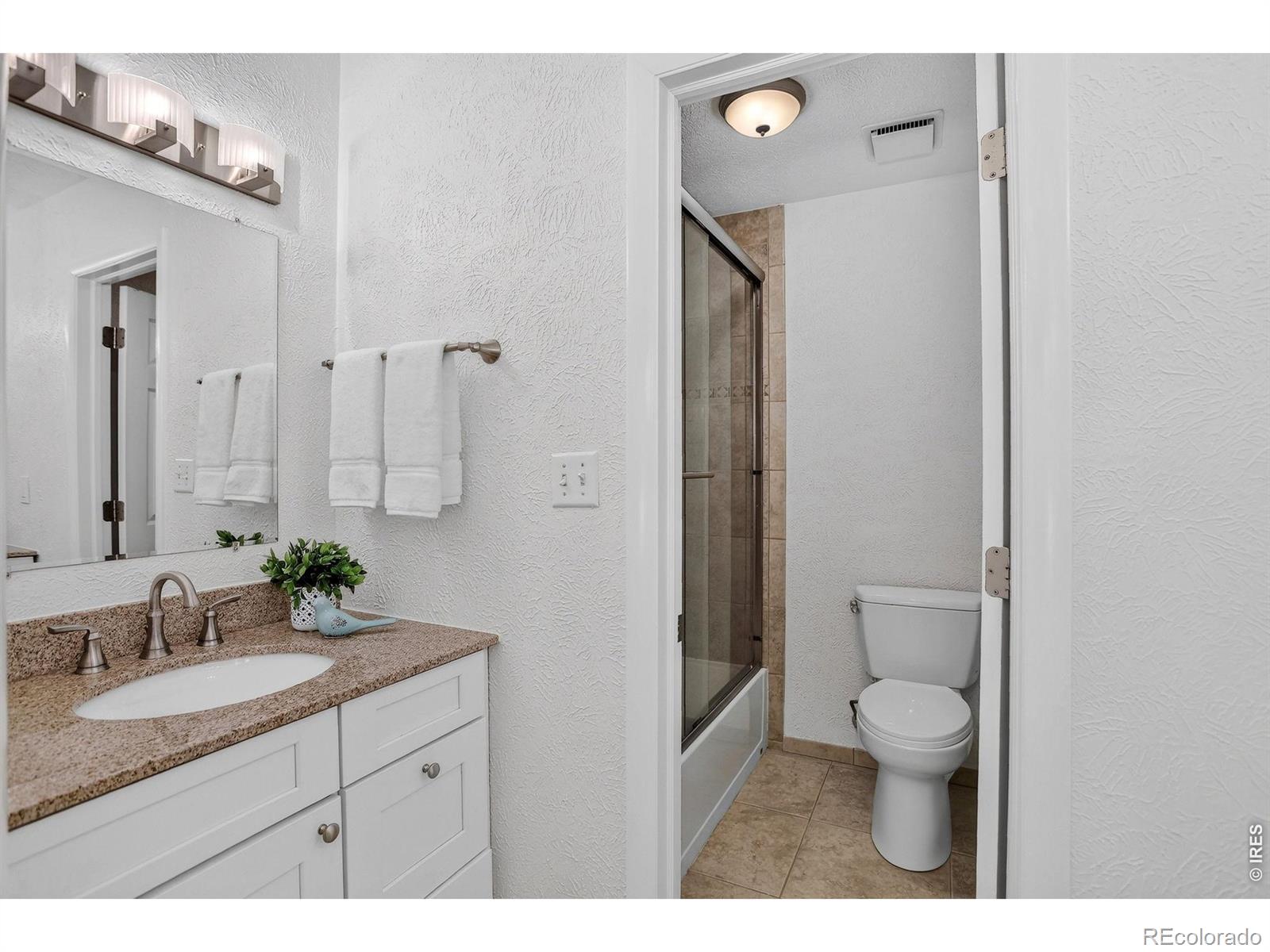 MLS Image #25 for 2996  shady hollow,boulder, Colorado