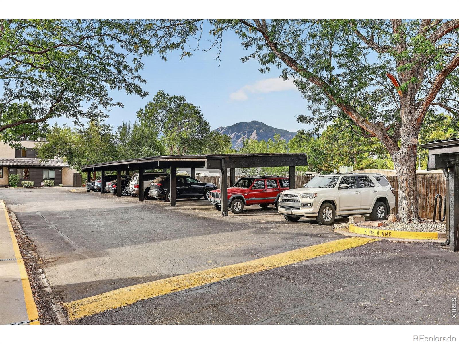 MLS Image #36 for 2996  shady hollow,boulder, Colorado