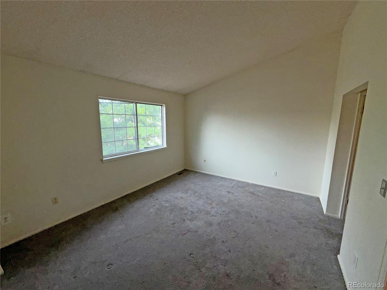 MLS Image #10 for 4126 s mobile circle,aurora, Colorado