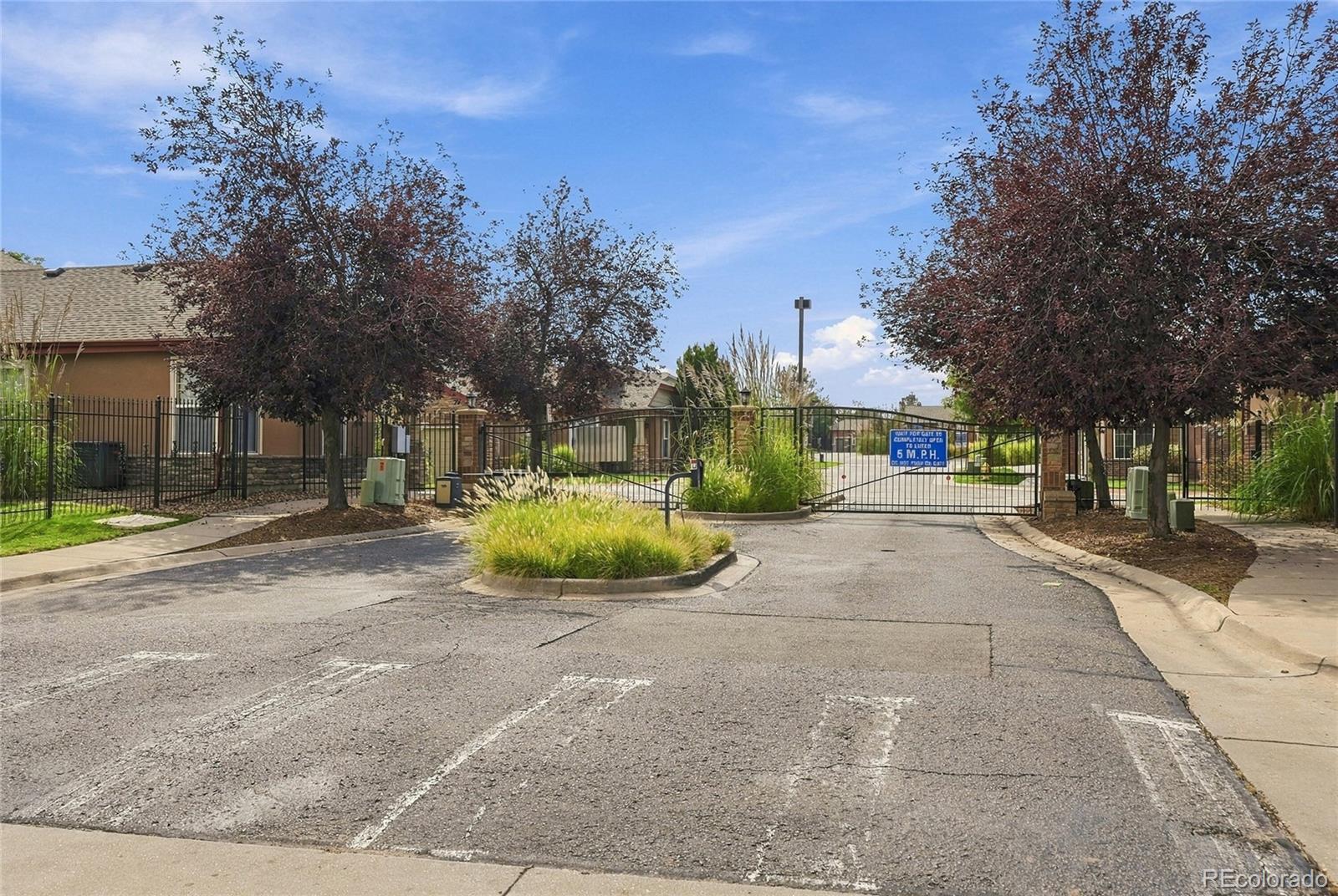 MLS Image #3 for 1614  granby way 204,aurora, Colorado