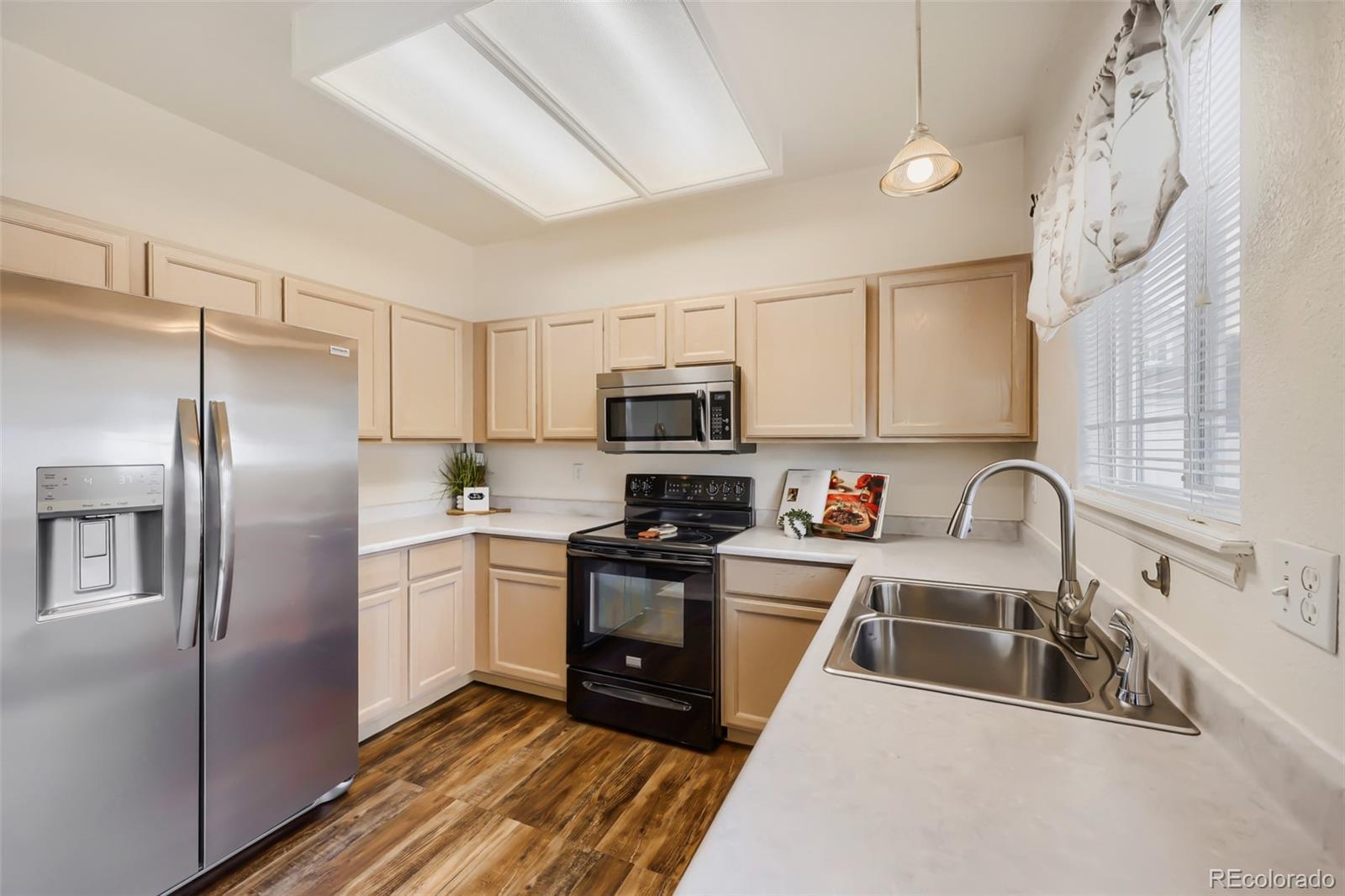 MLS Image #5 for 4652  ardley drive,colorado springs, Colorado