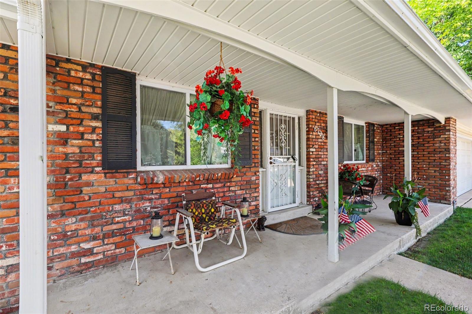 MLS Image #3 for 6728 w arbor drive,littleton, Colorado