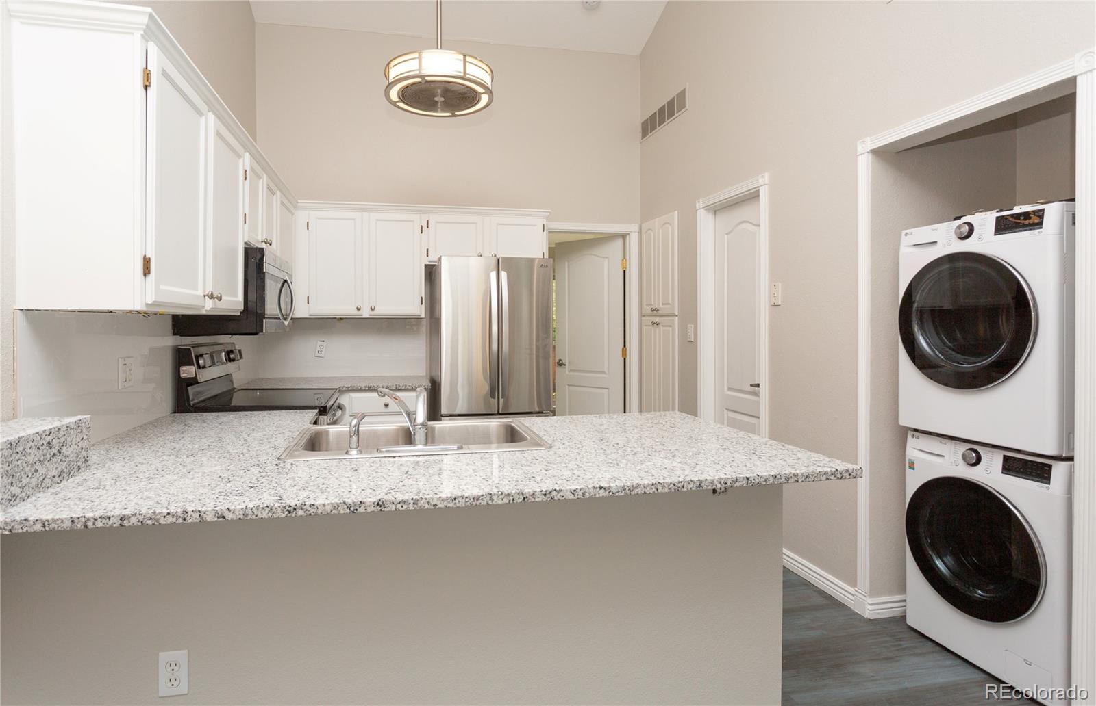 MLS Image #8 for 9617 w chatfield avenue e,littleton, Colorado