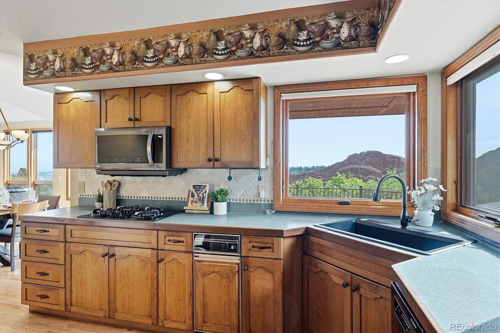 MLS Image #13 for 10562  sandstone run,littleton, Colorado