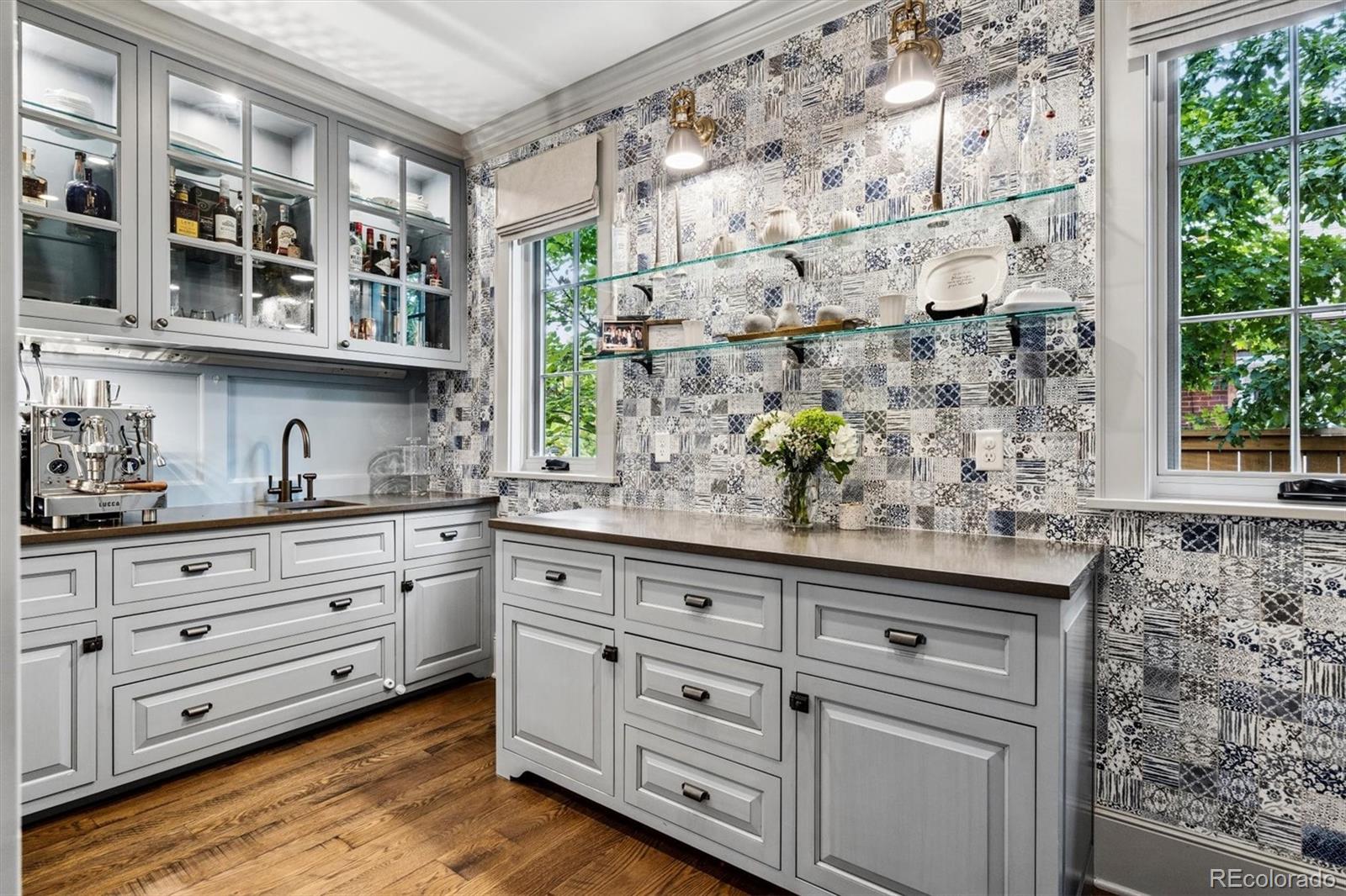 MLS Image #16 for 816 s medea way,denver, Colorado
