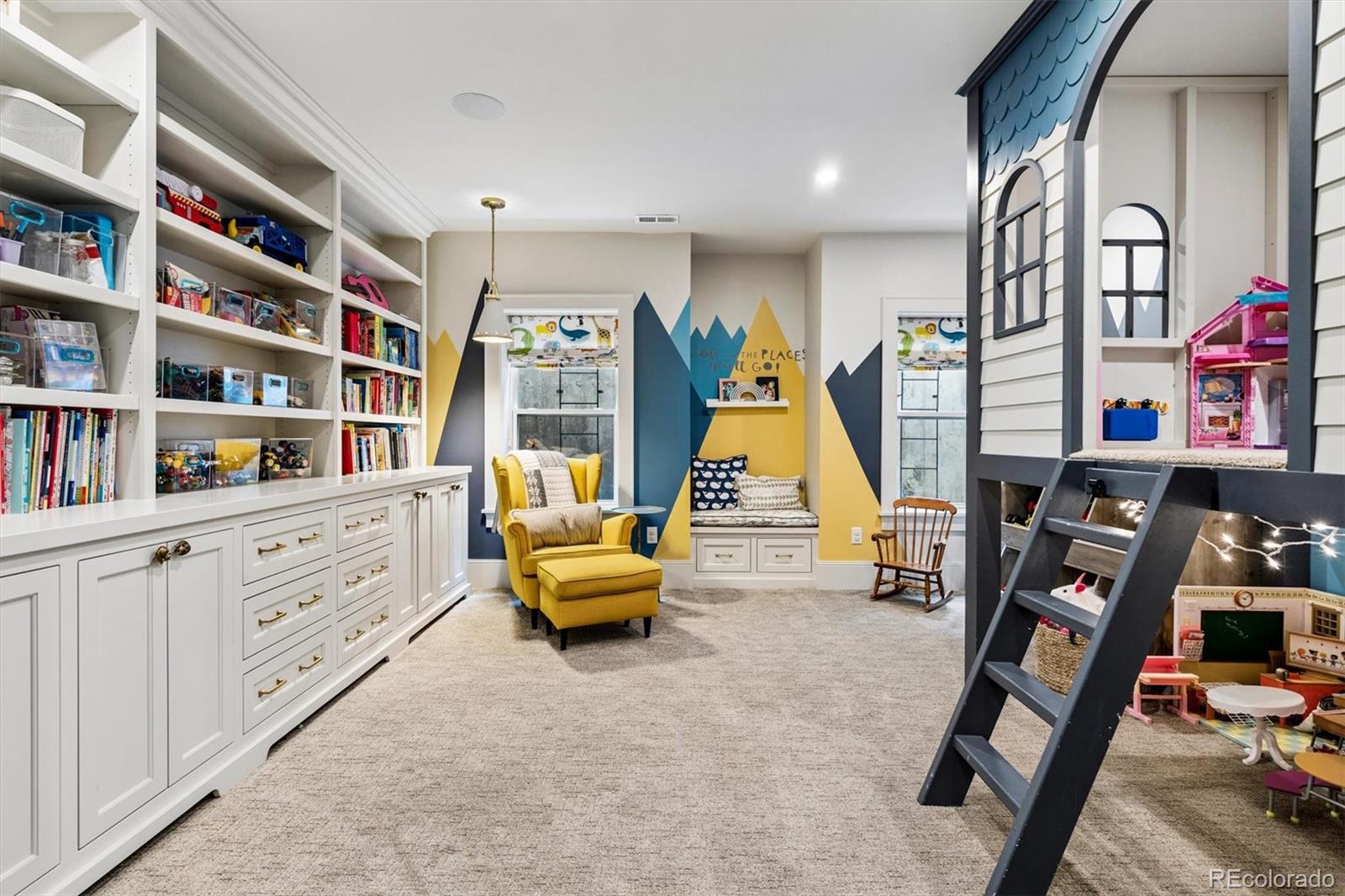 MLS Image #29 for 816 s medea way,denver, Colorado